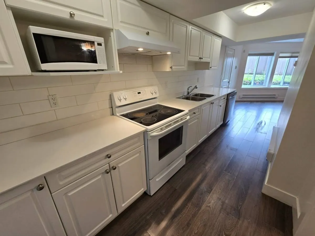 10** Ranch Park Way