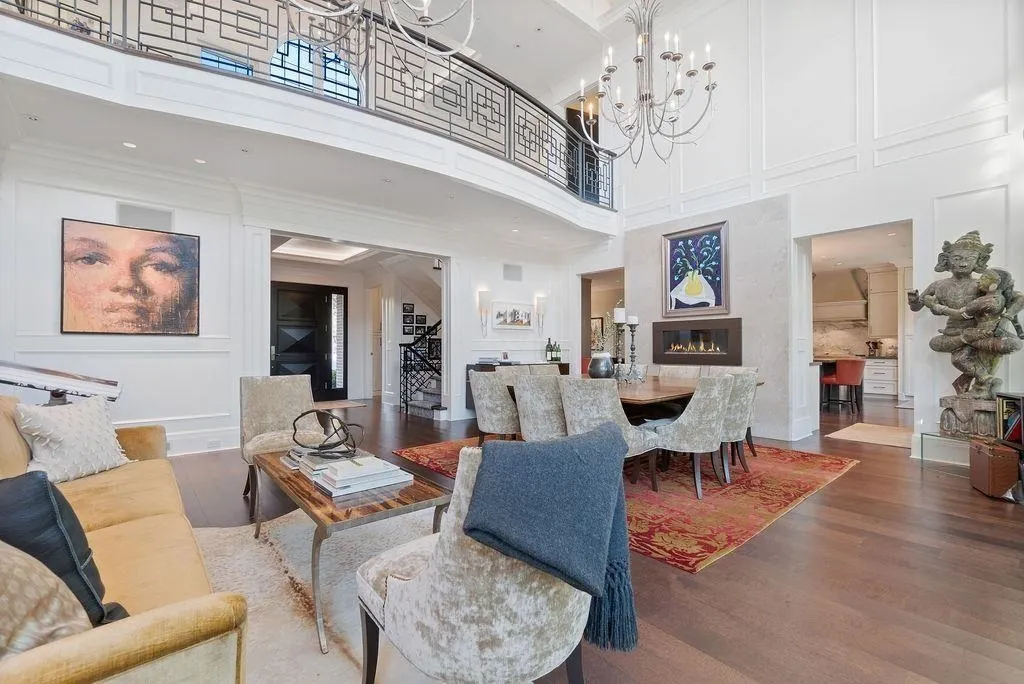8112 Government Road