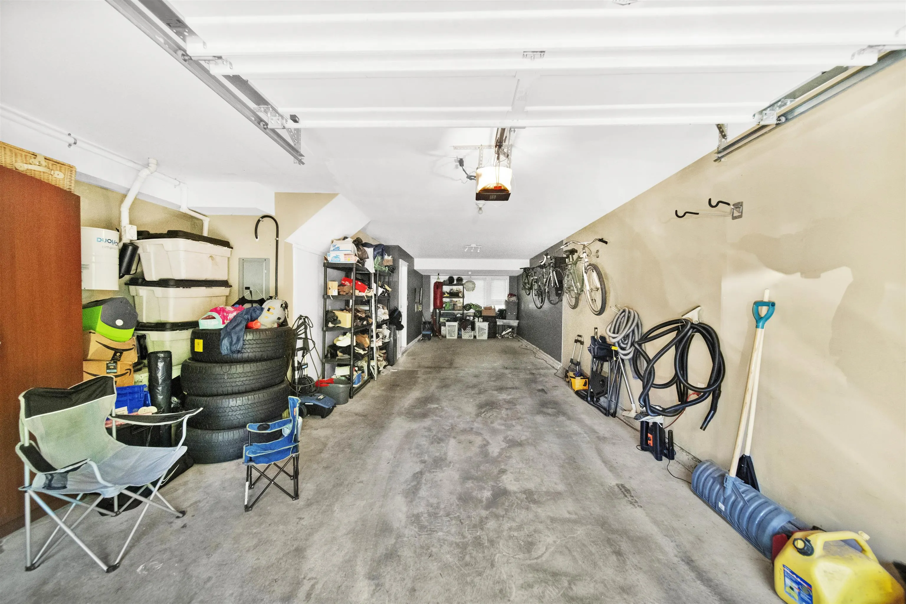 101 13368 72 Avenue