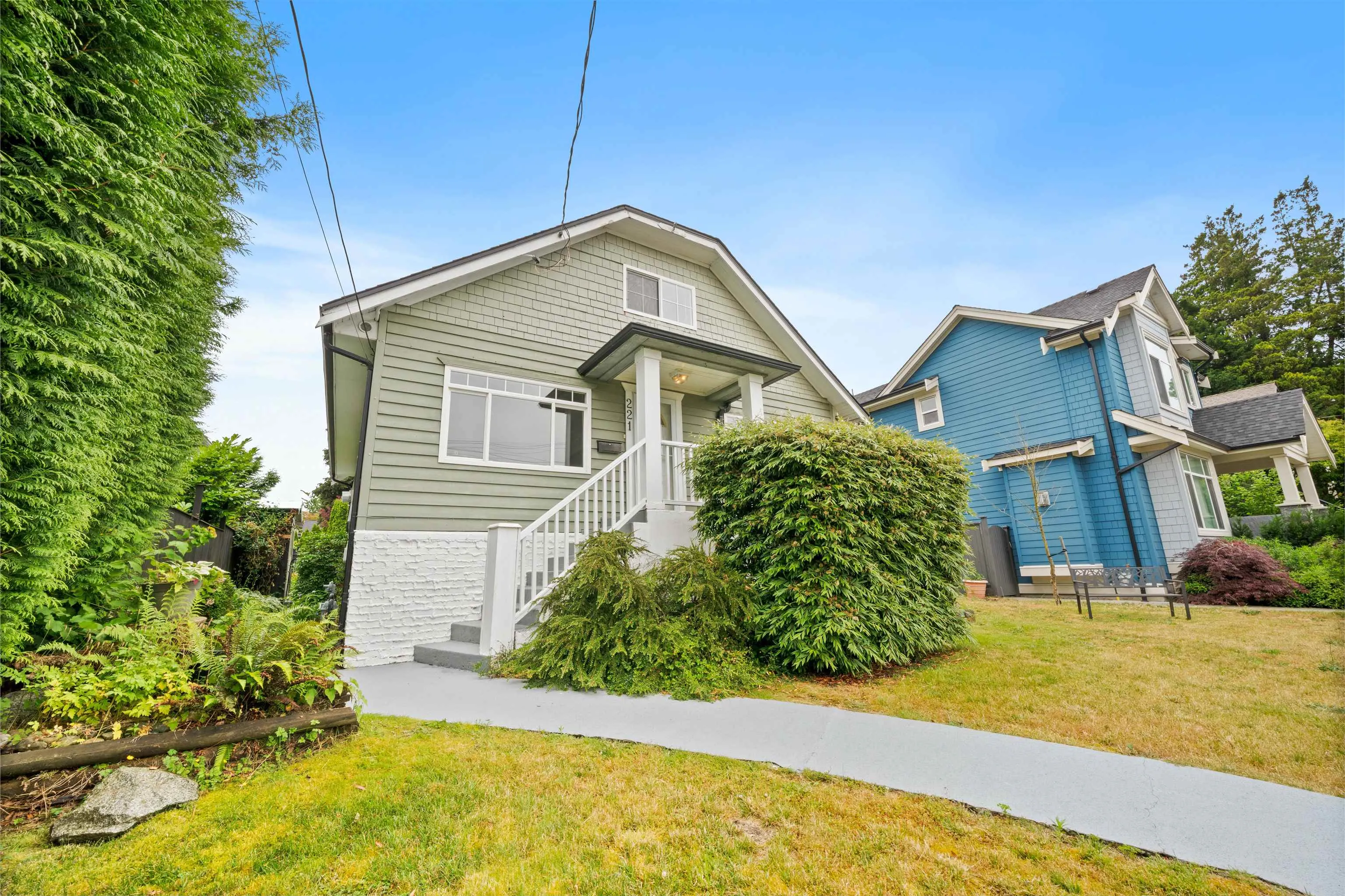 221 Richmond Street