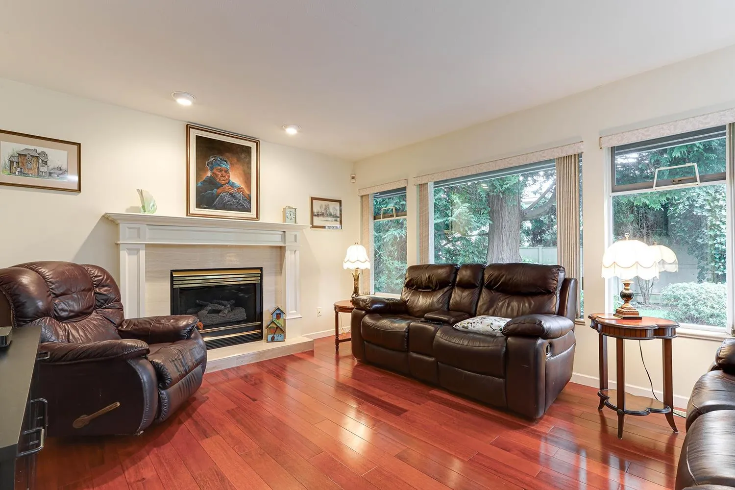 1254 Pacific Drive