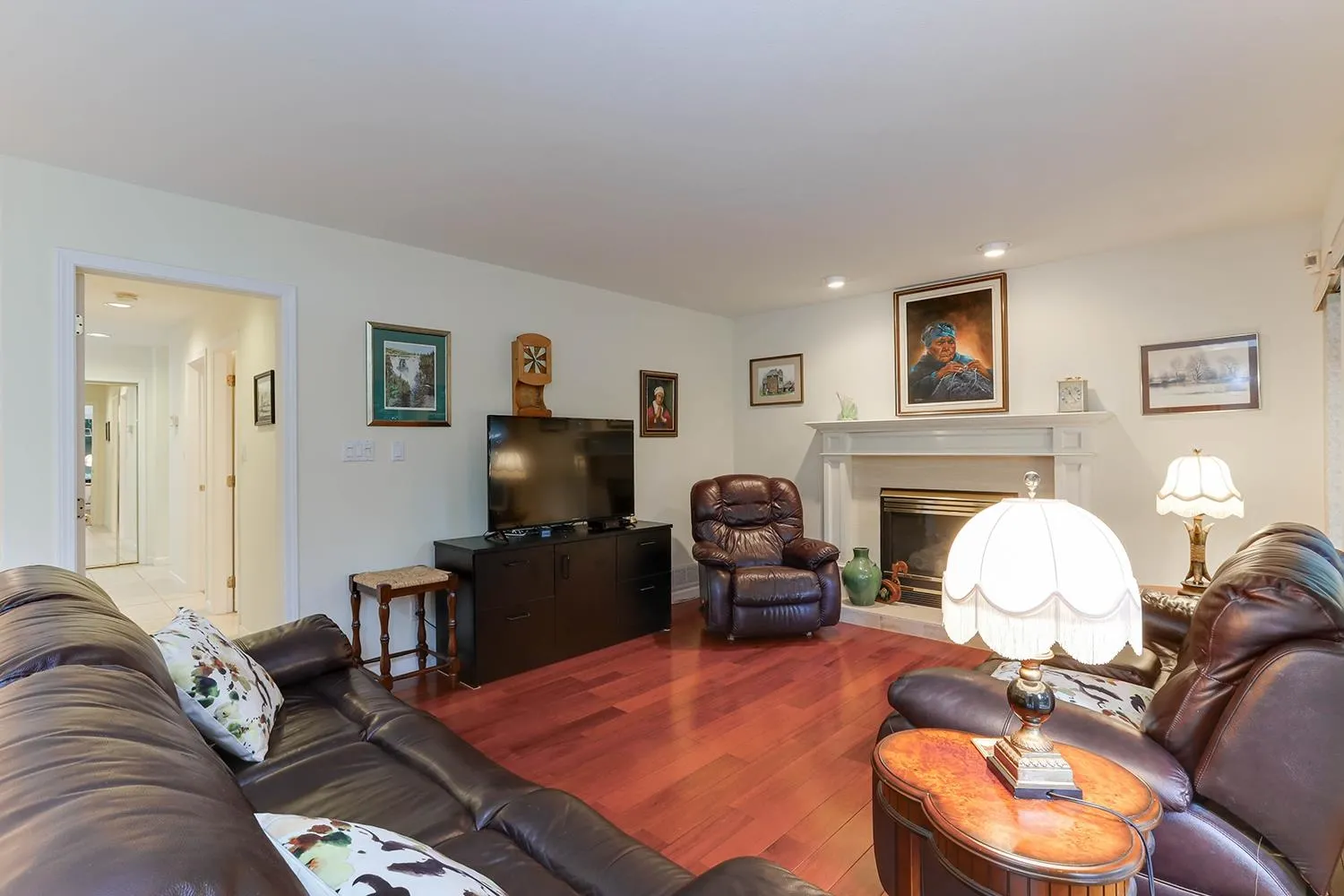 1254 Pacific Drive