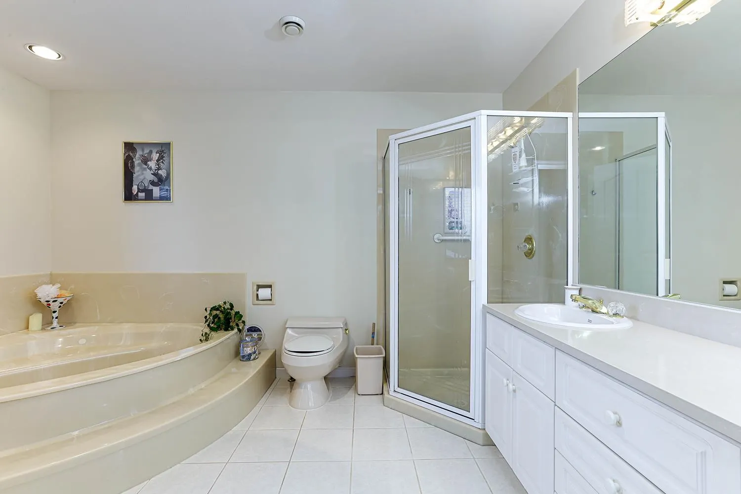 1254 Pacific Drive