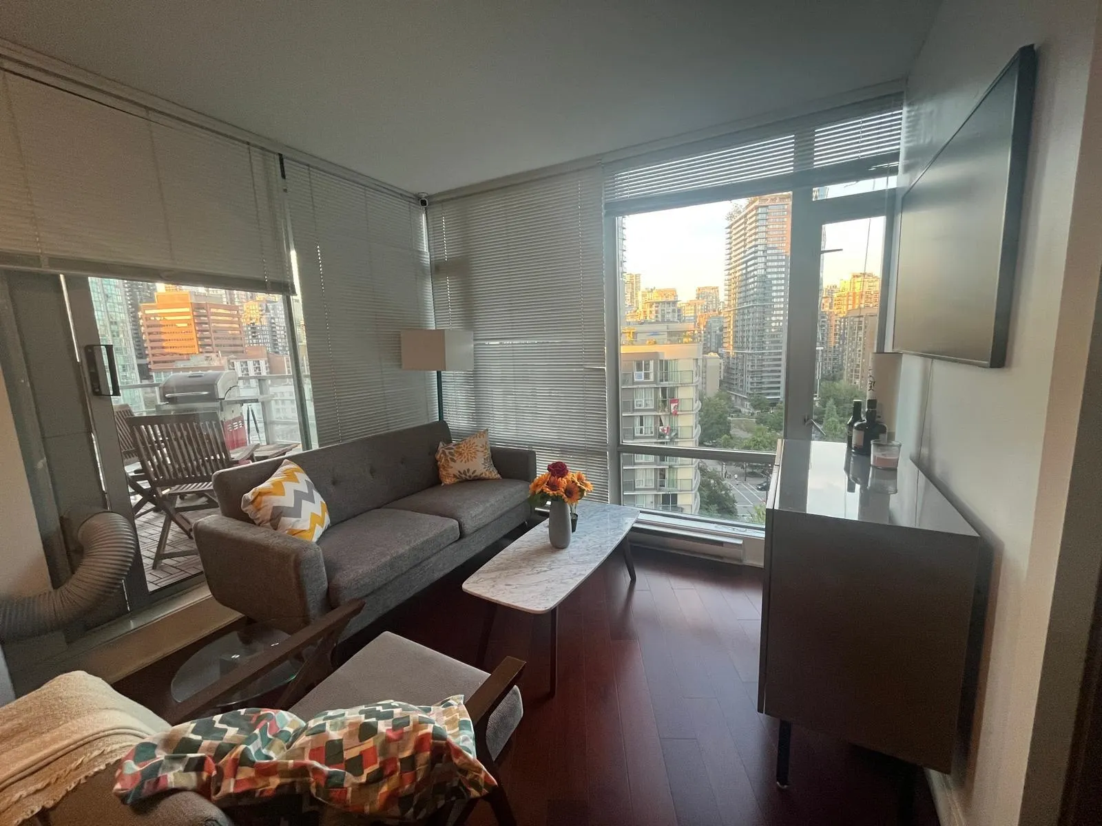 1408 1255 Seymour Street