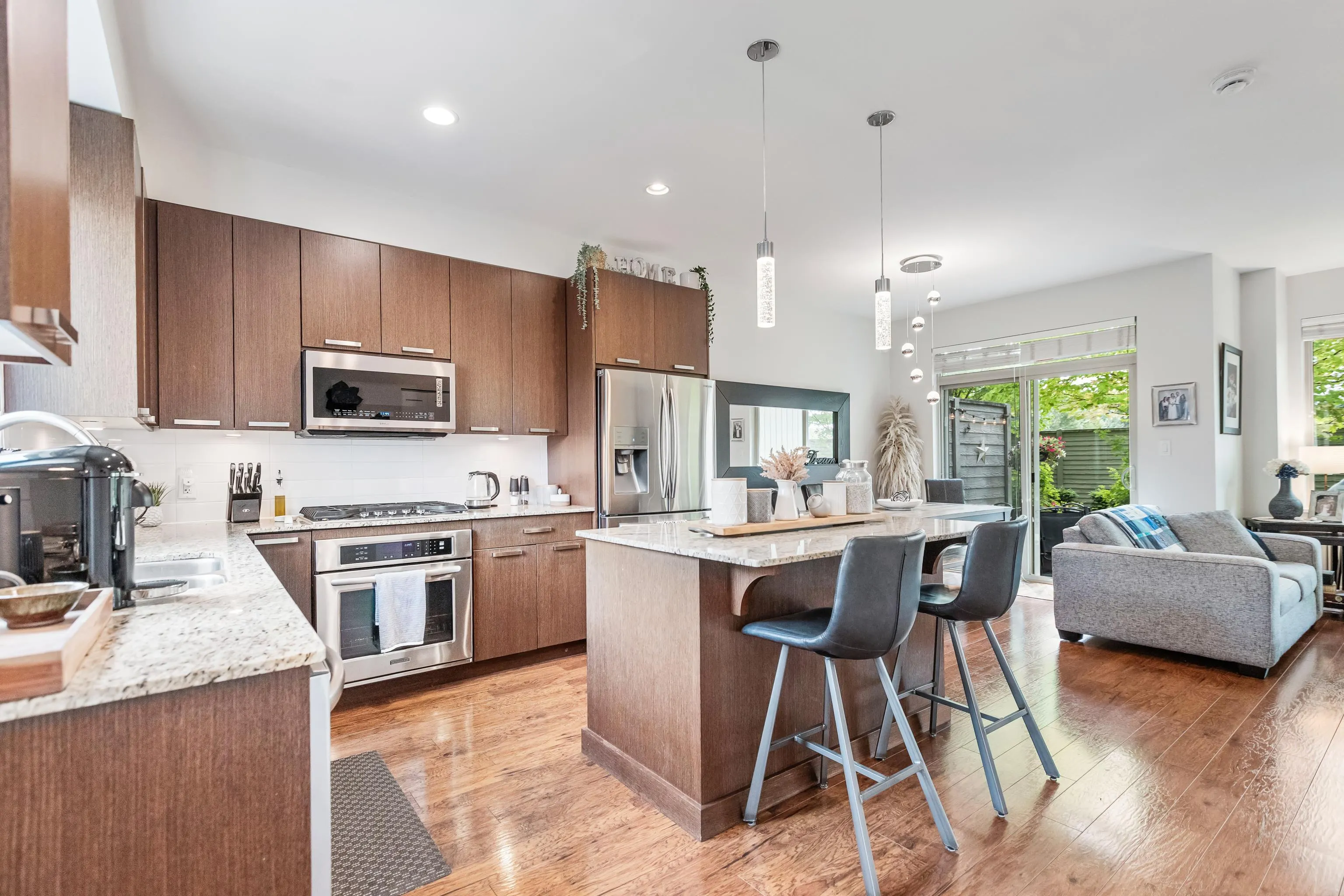 9 34248 King Road