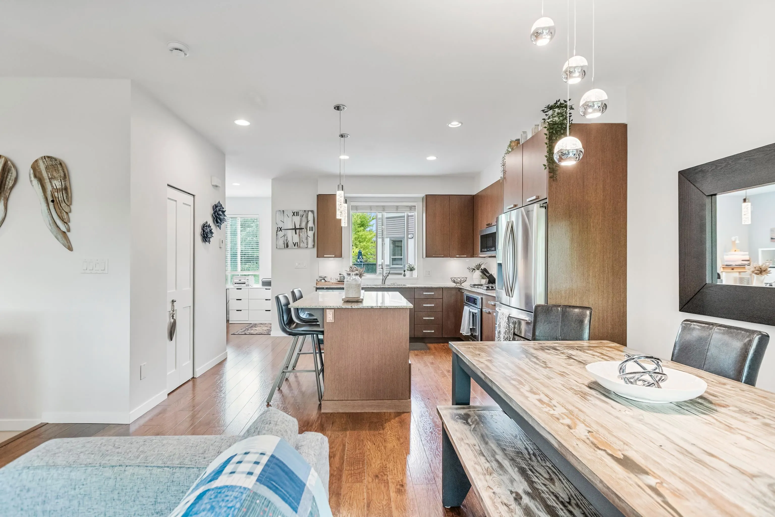 9 34248 King Road