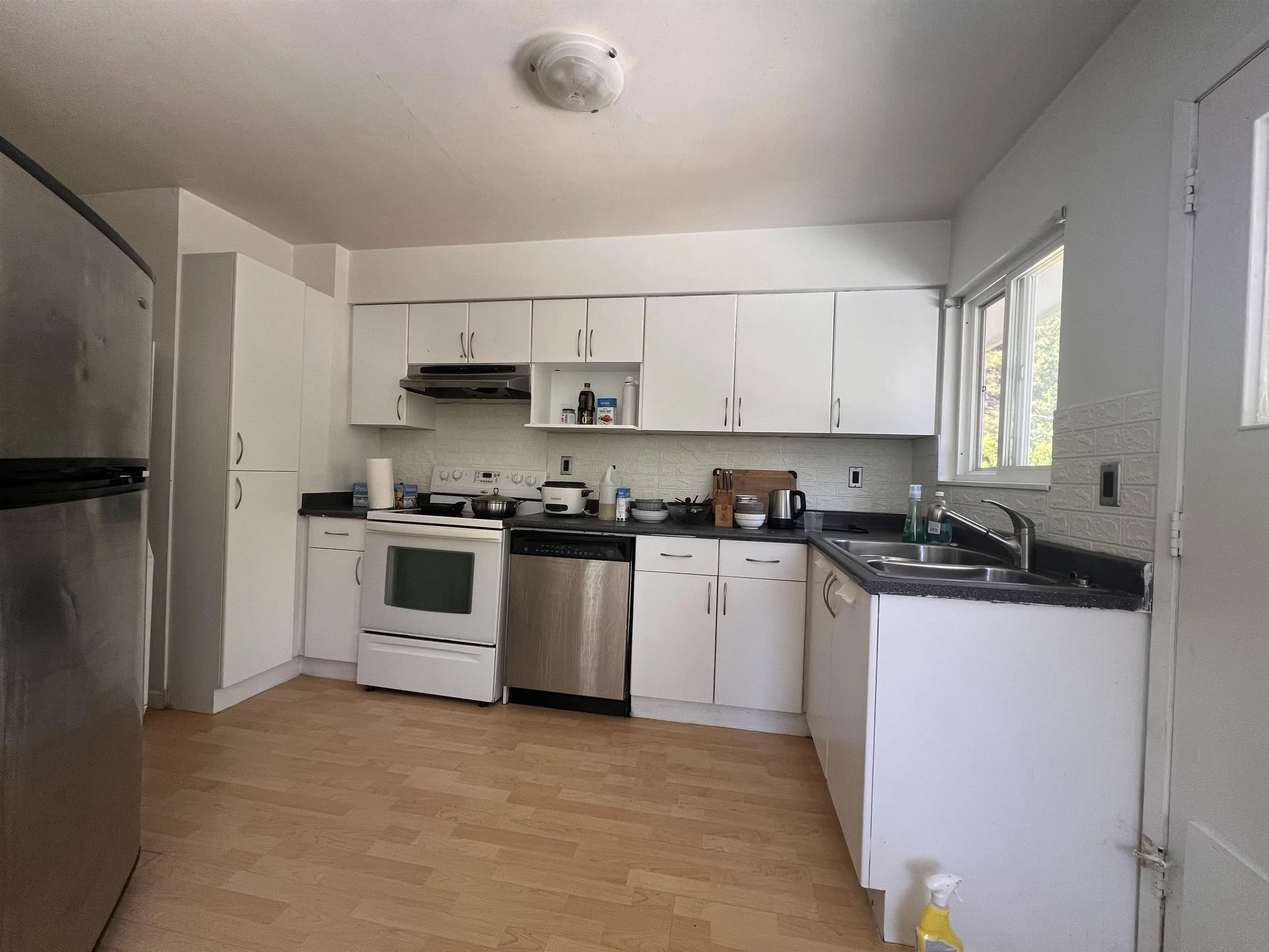 7566 Kraft Place