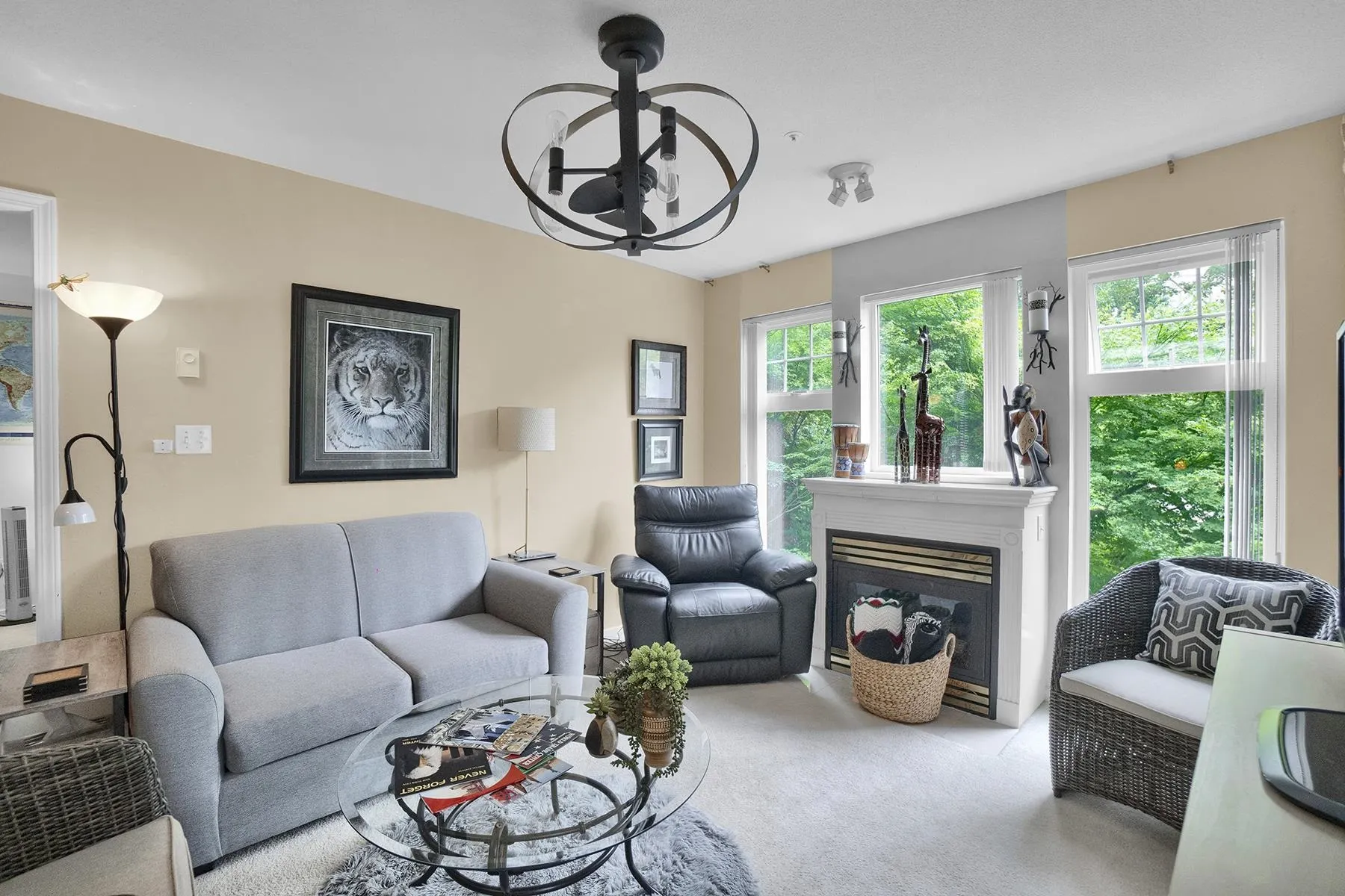313 3085 Primrose Lane