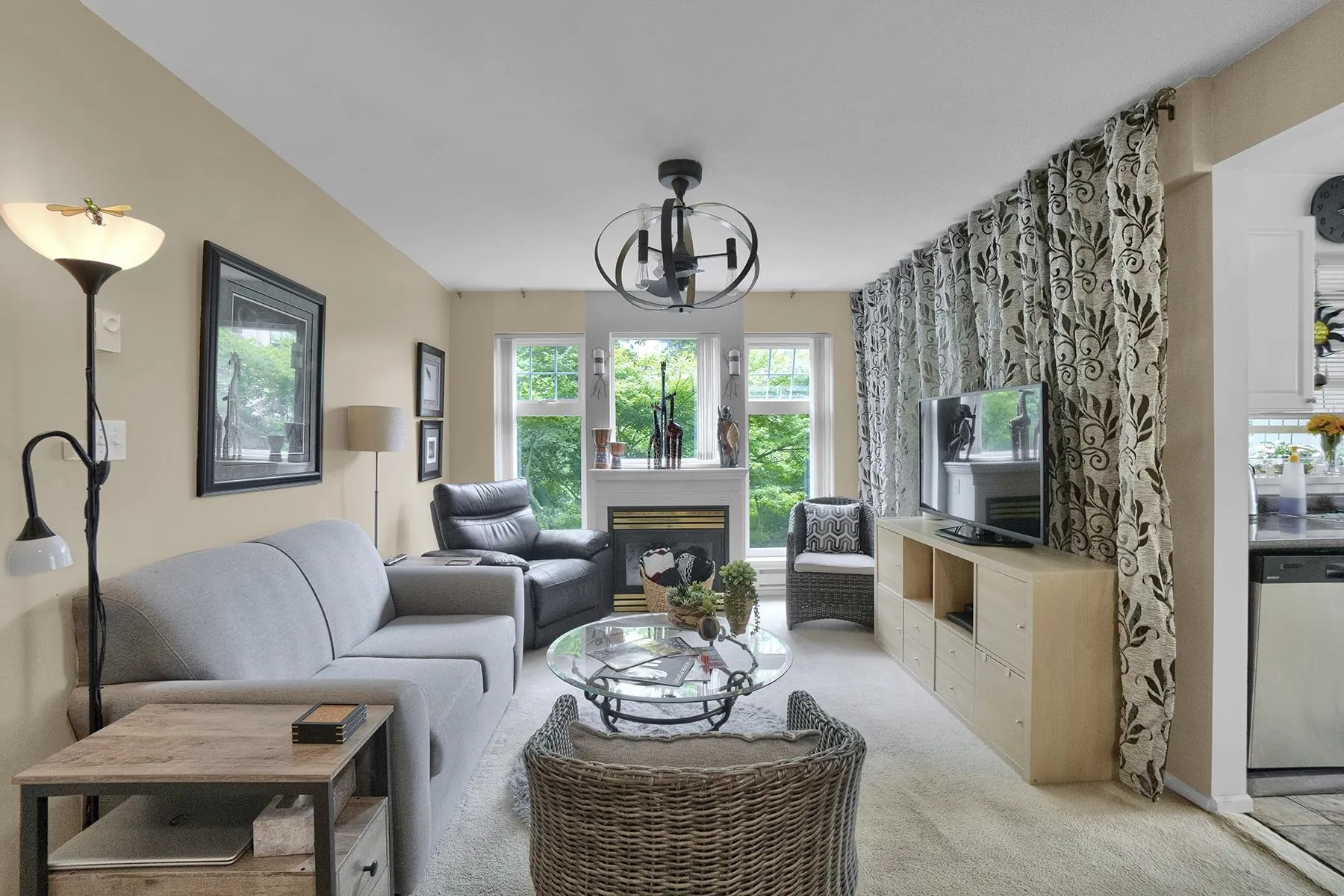 313 3085 Primrose Lane