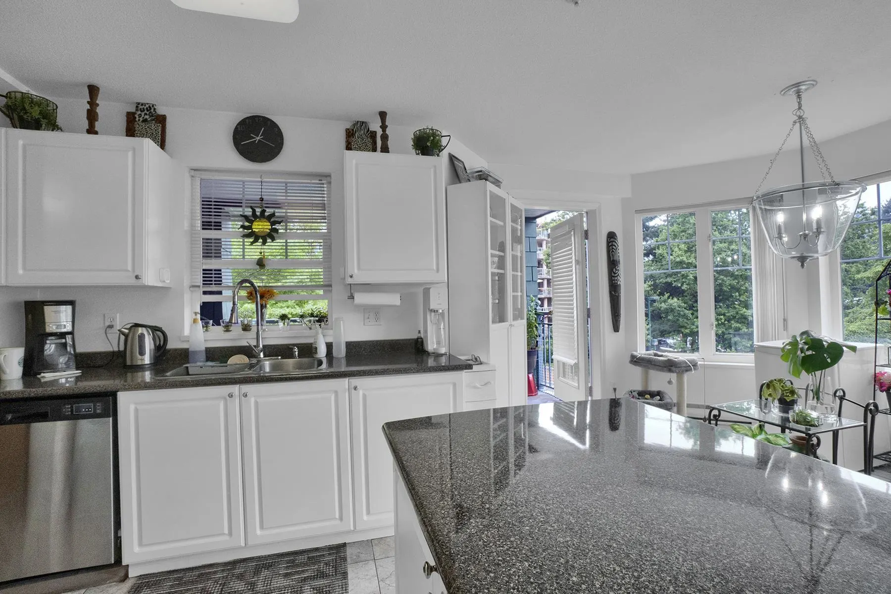 313 3085 Primrose Lane