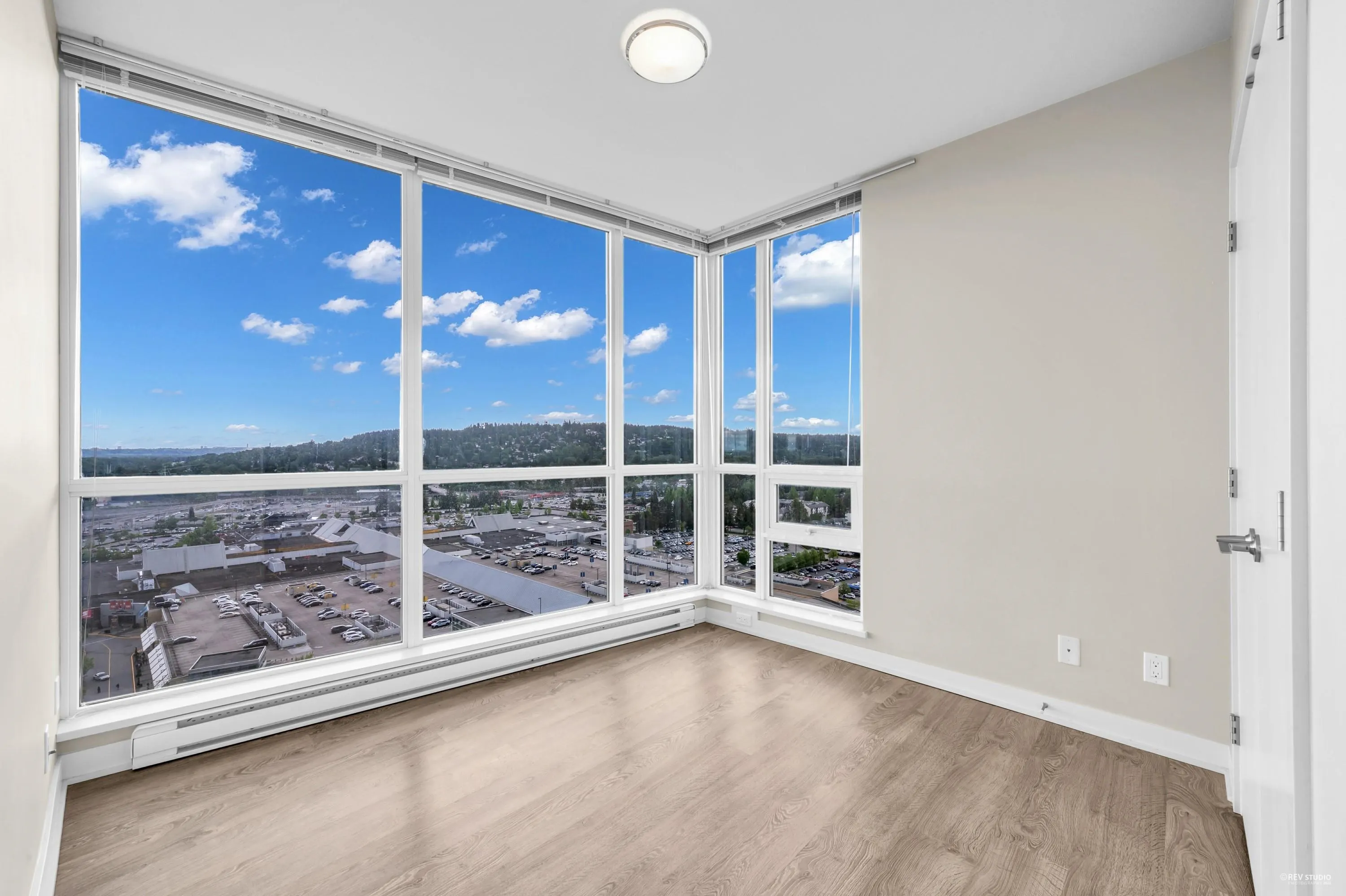 2307 2975 Atlantic Avenue