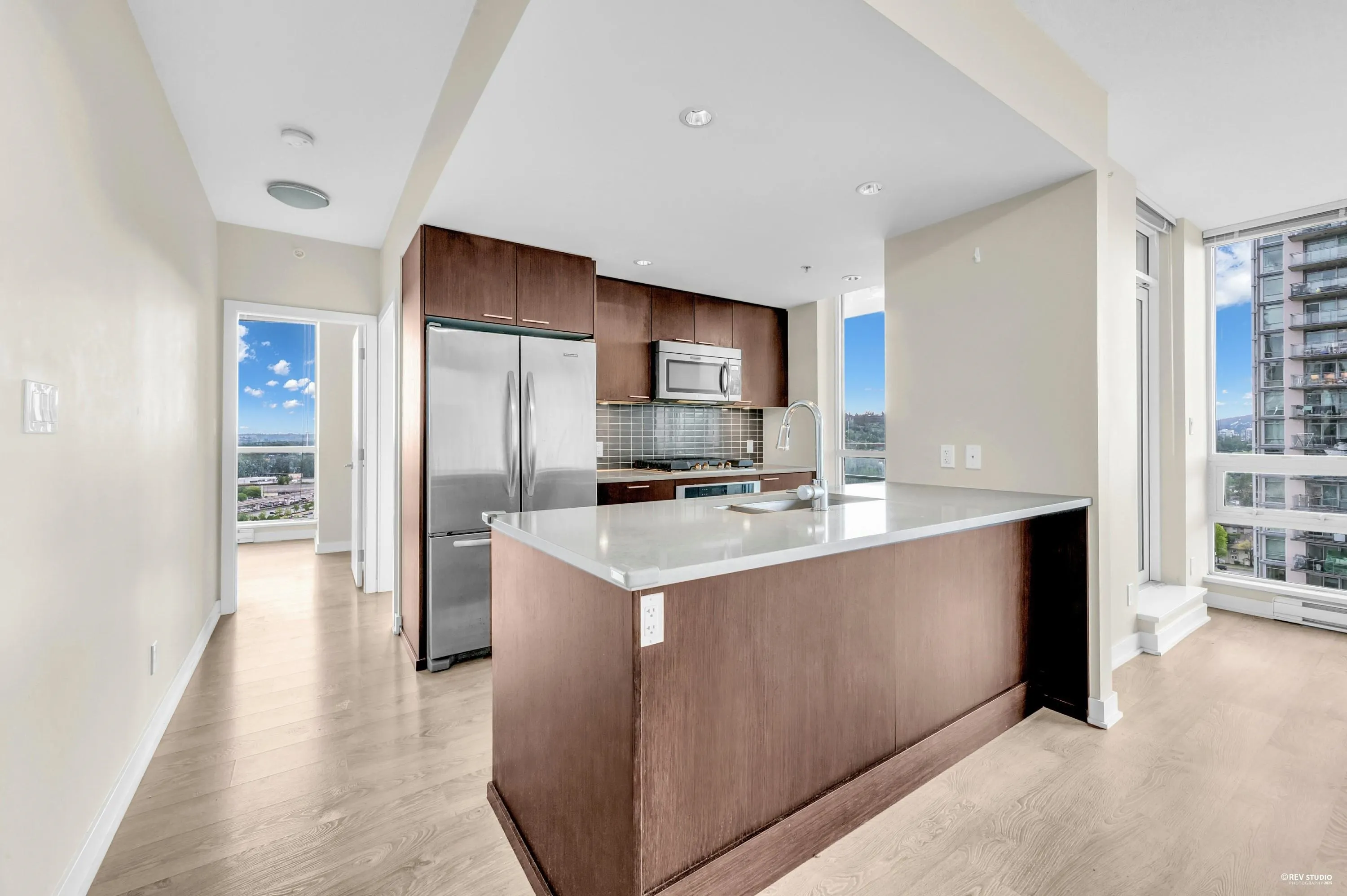 2307 2975 Atlantic Avenue