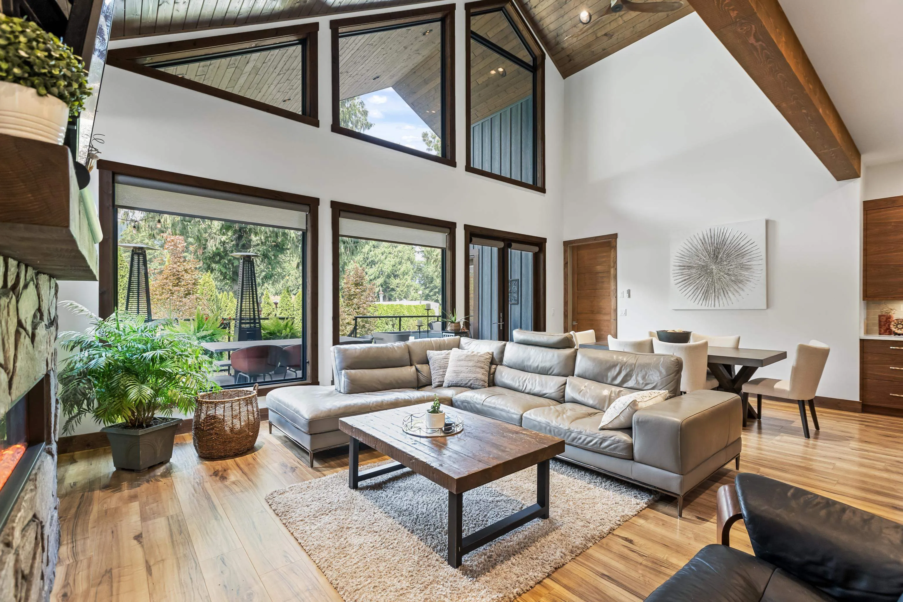14 14550 Morris Valley Road