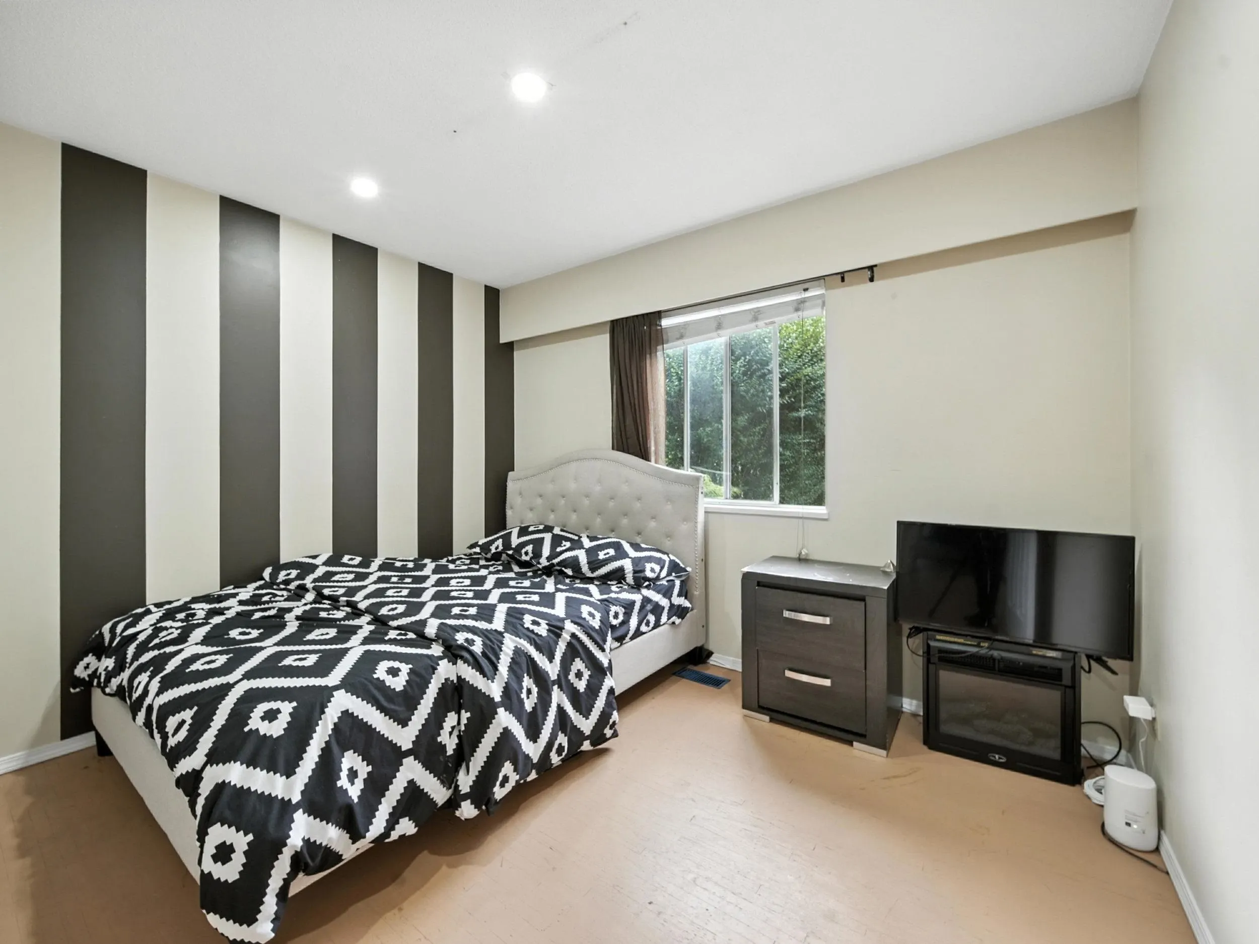 83 Warrick Street
