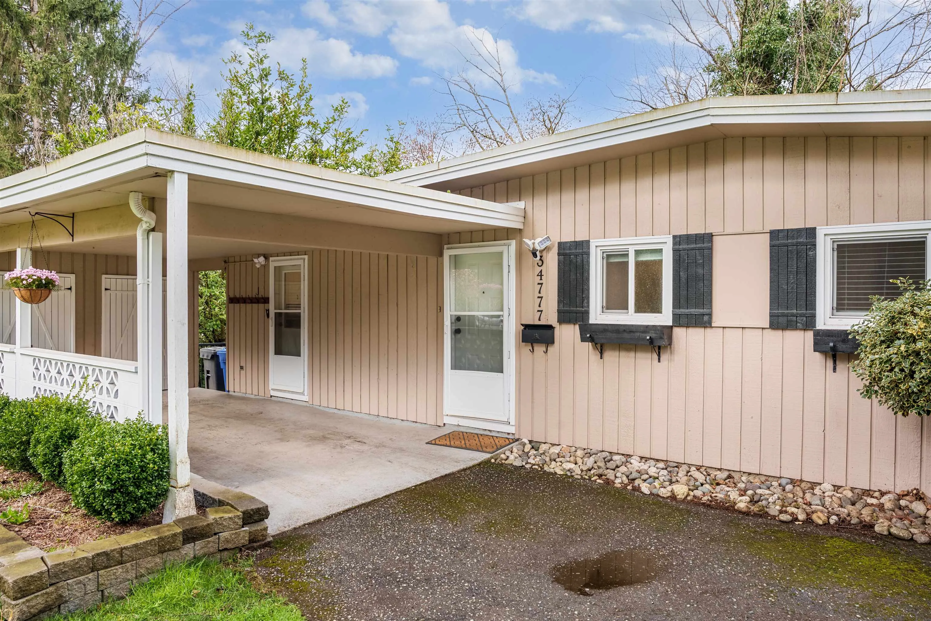 34777 Mt Blanchard Drive