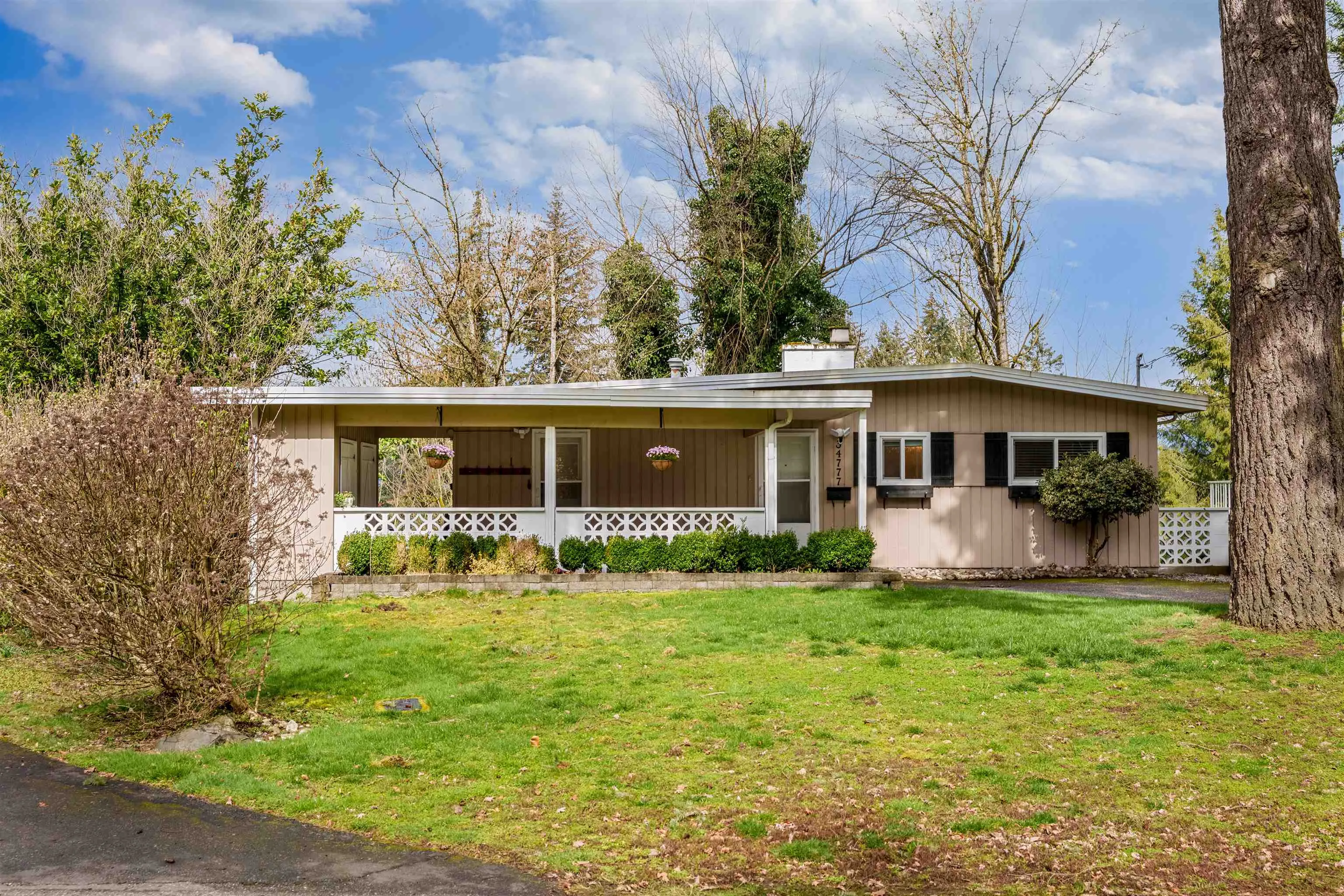 34777 Mt Blanchard Drive