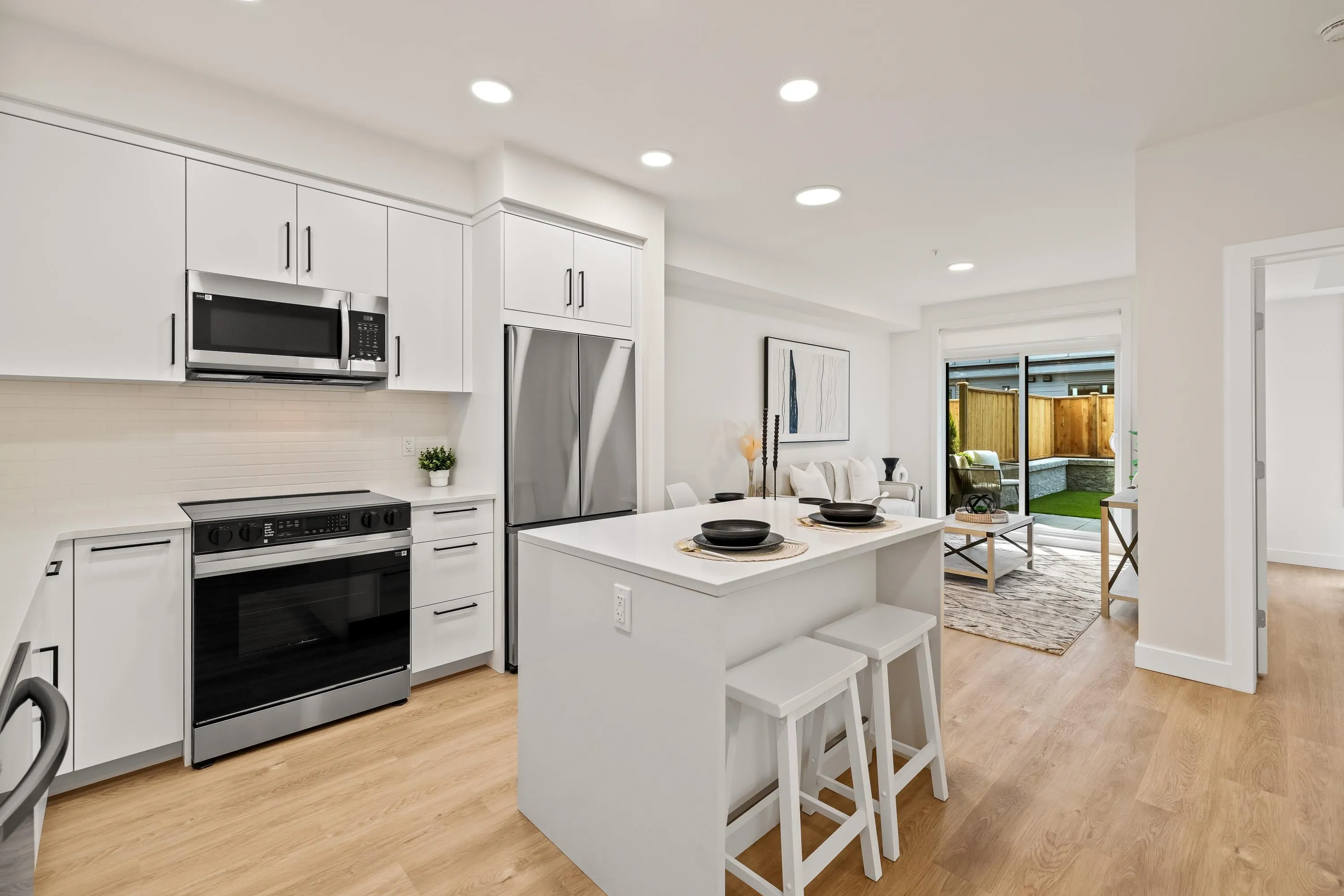 308 33816 South Fraser Way