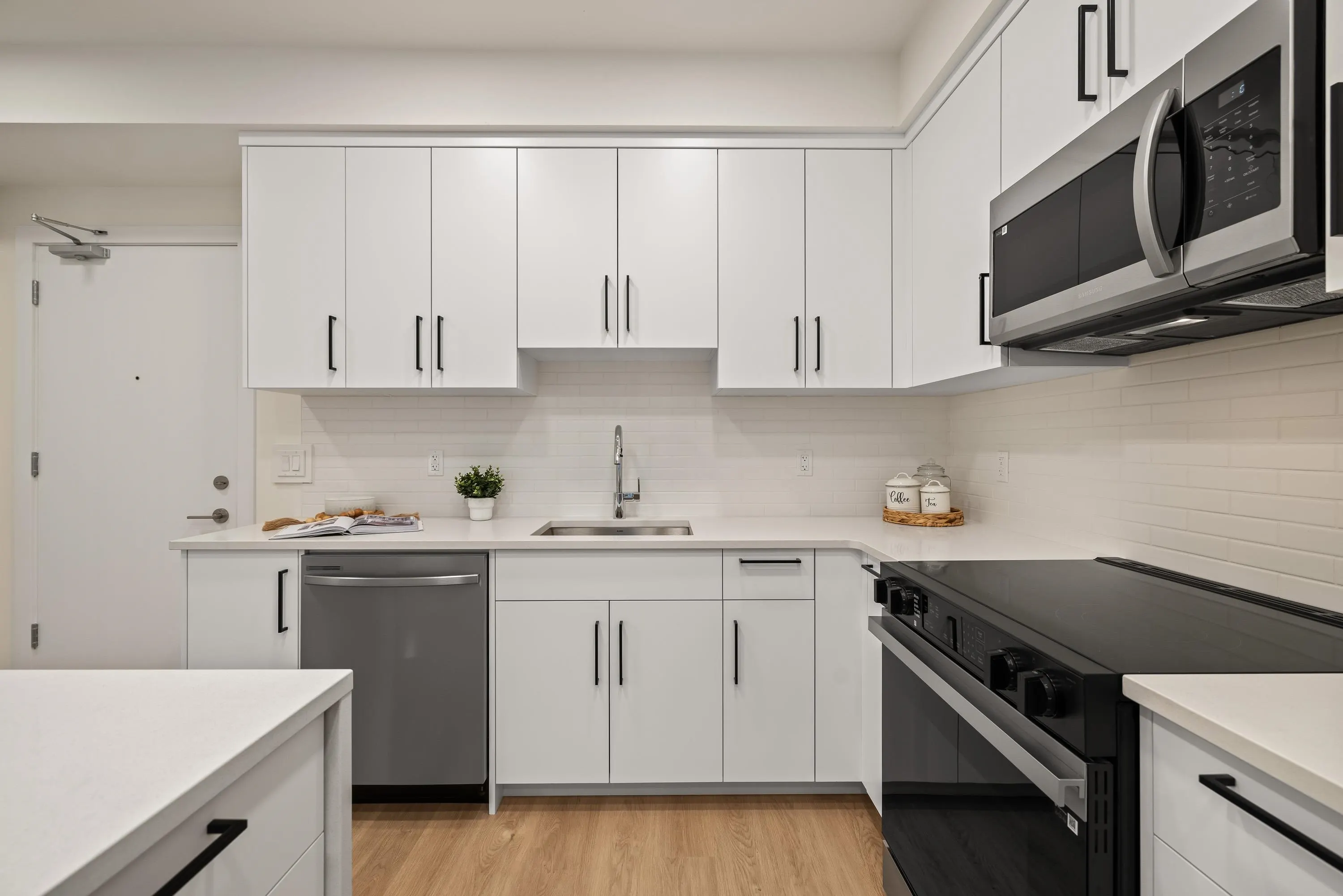 308 33816 South Fraser Way