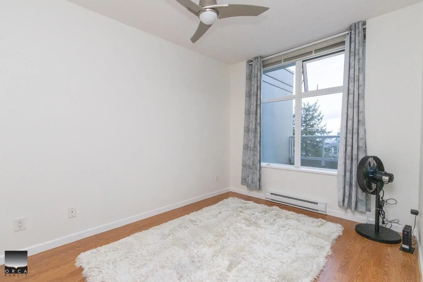 707 9232 University Crescent