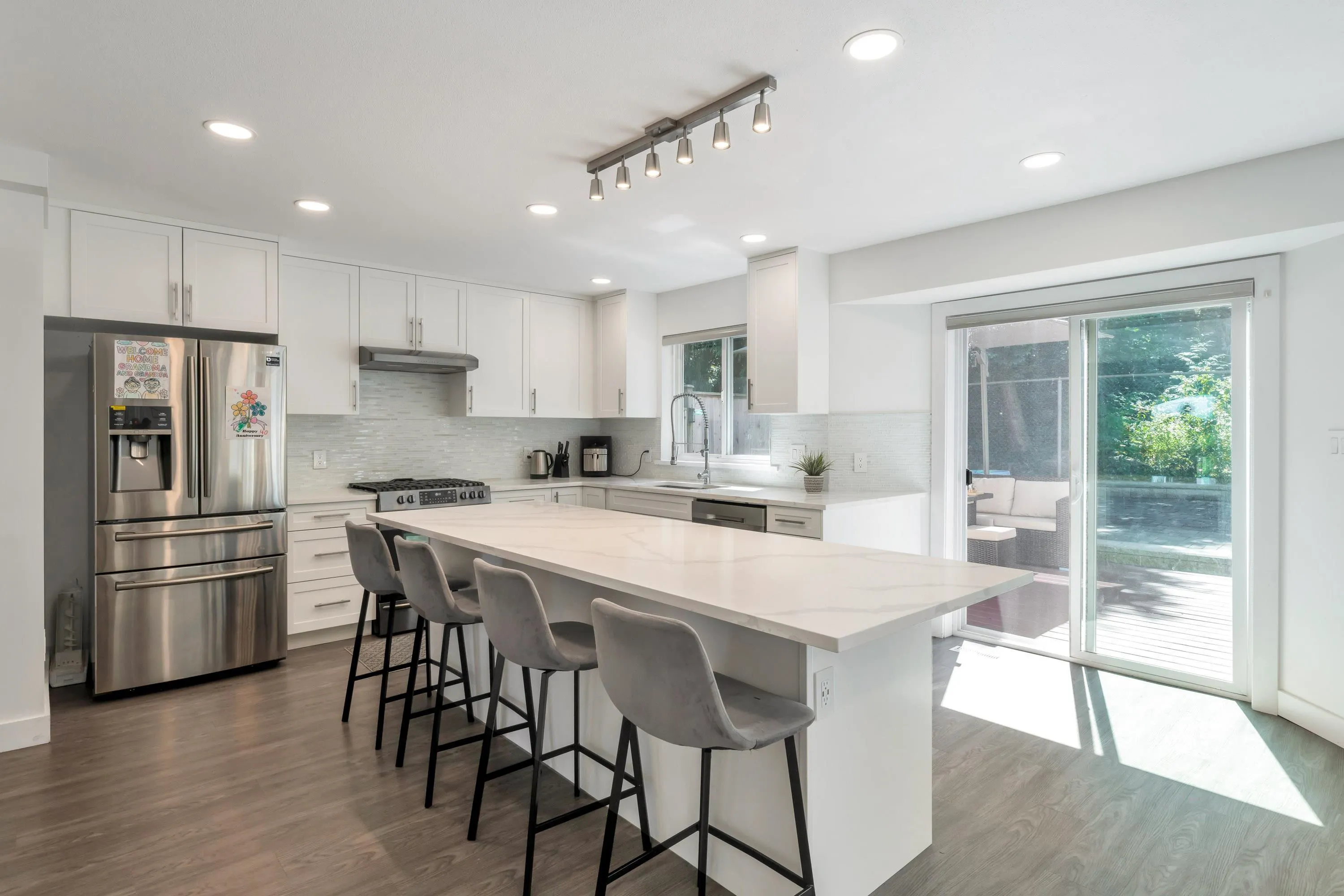17802 100a Avenue