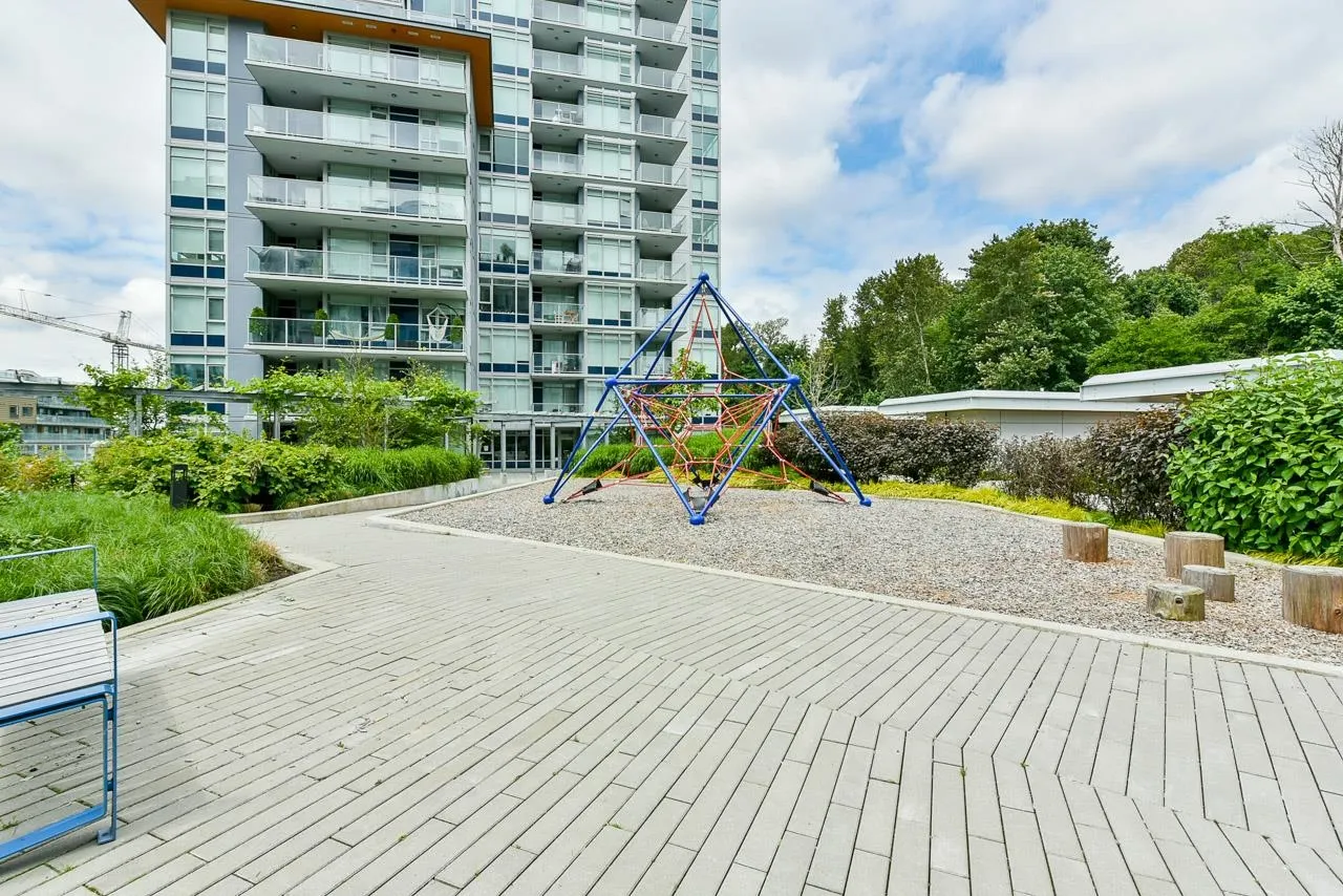 1011 3557 Sawmill Crescent