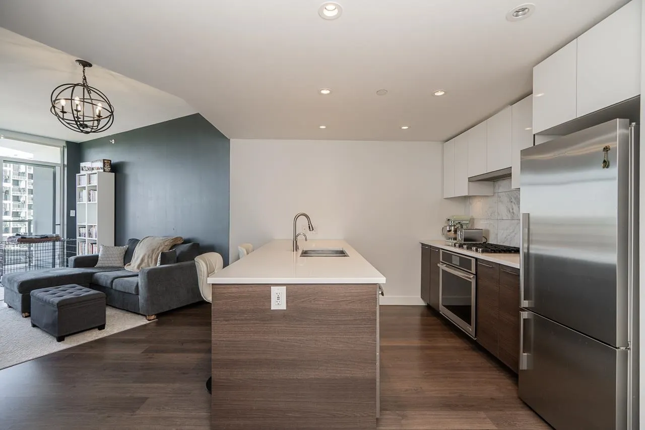 1011 3557 Sawmill Crescent