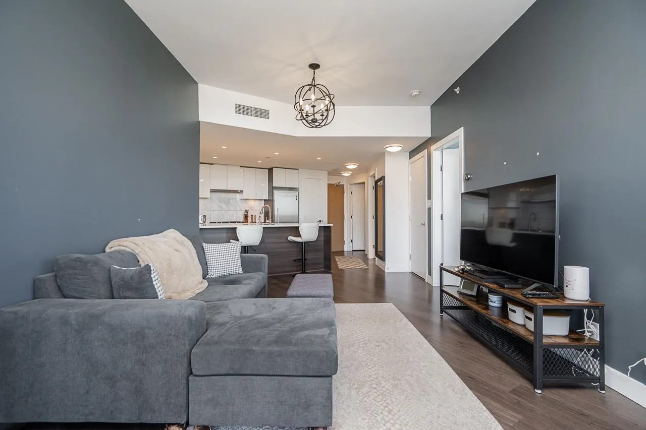 1011 3557 Sawmill Crescent