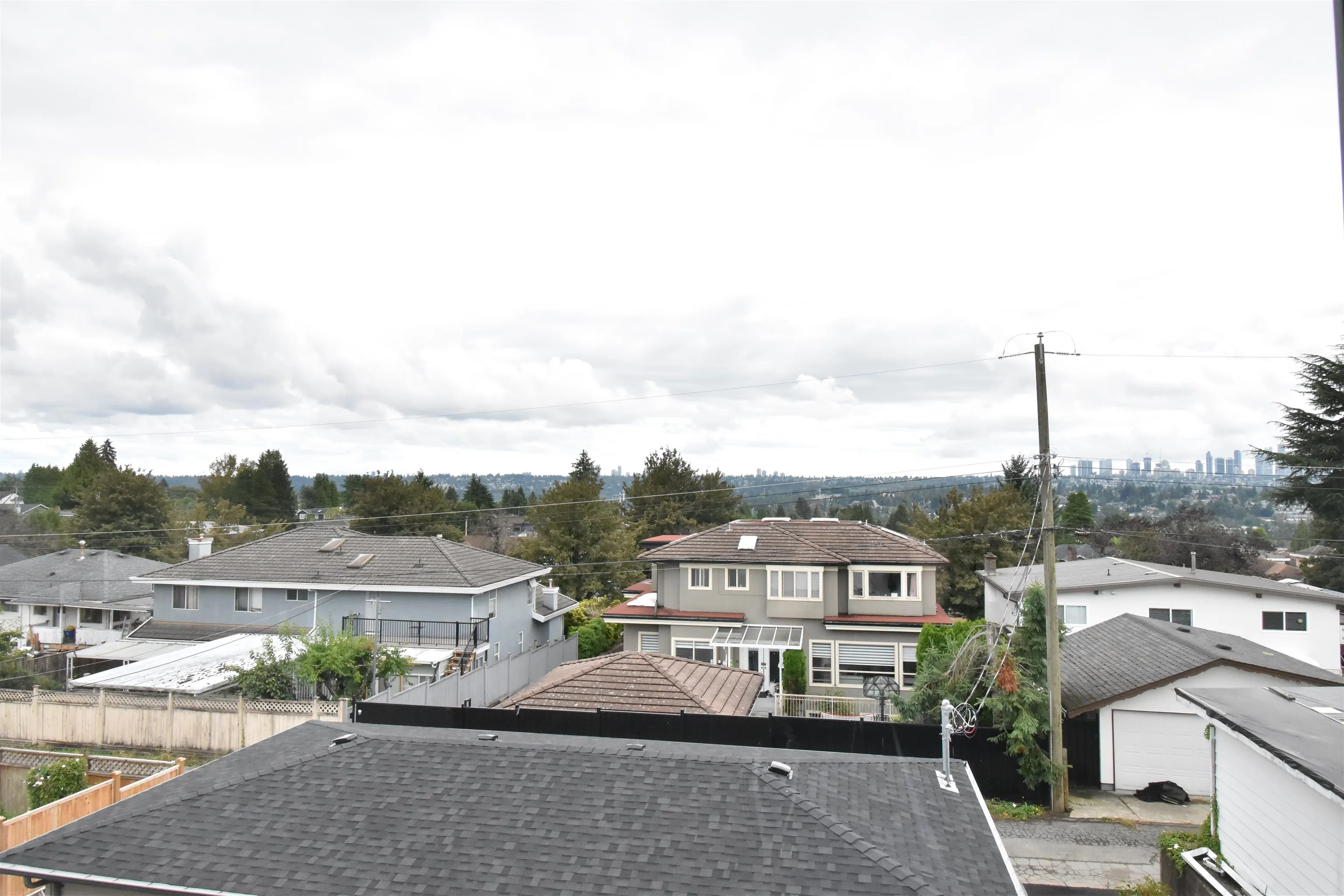 6252 Kitchener Street