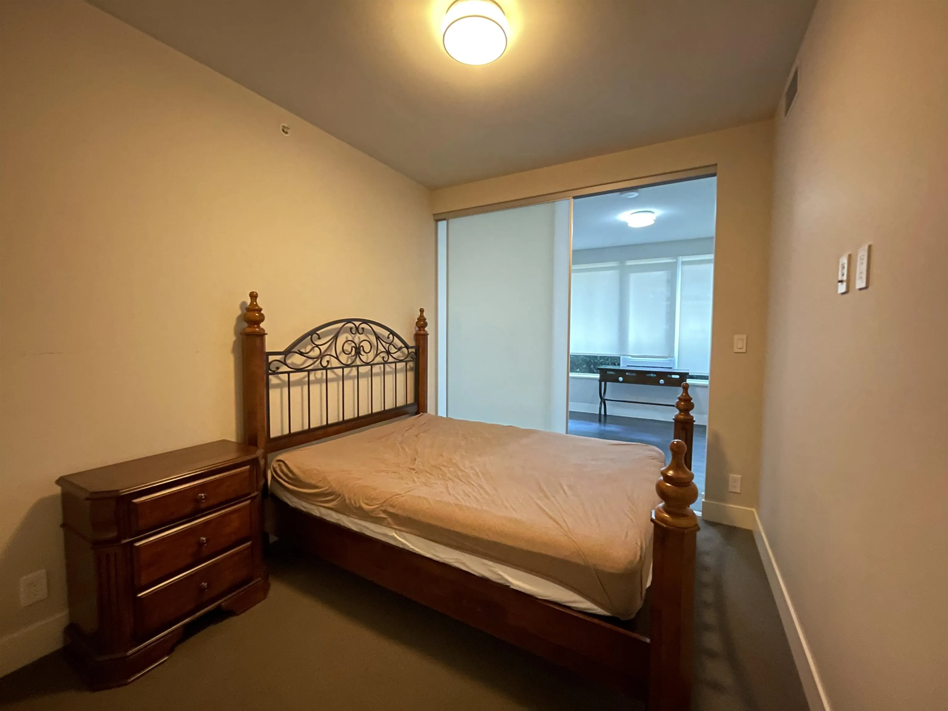 100 888 Arthur Erickson Place