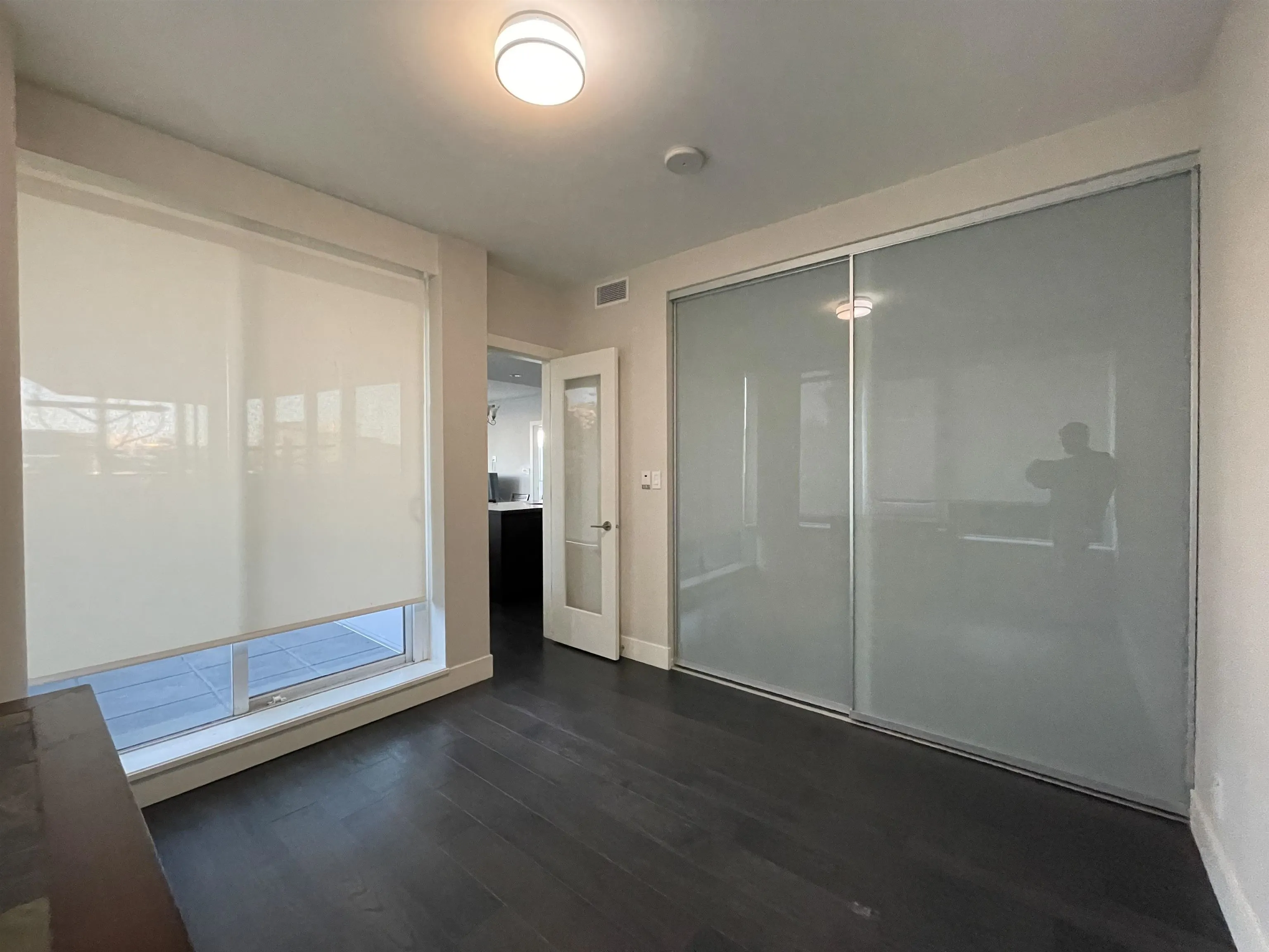 100 888 Arthur Erickson Place