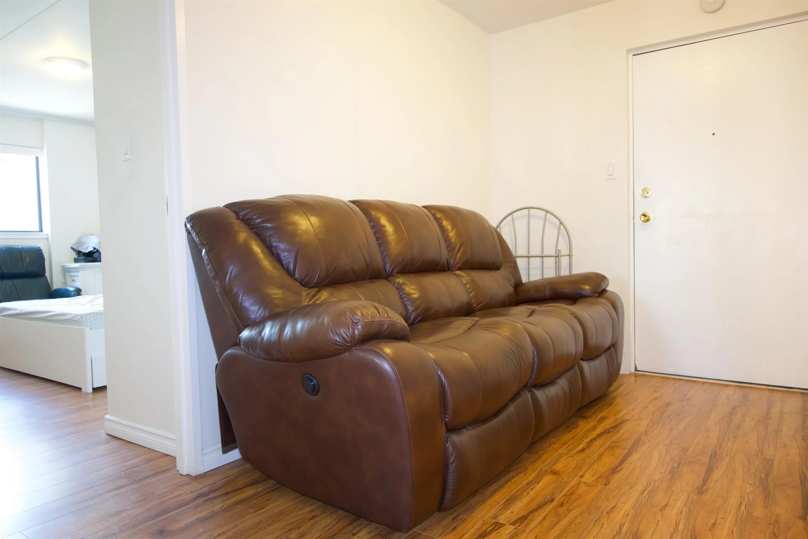704 6651 Minoru Boulevard