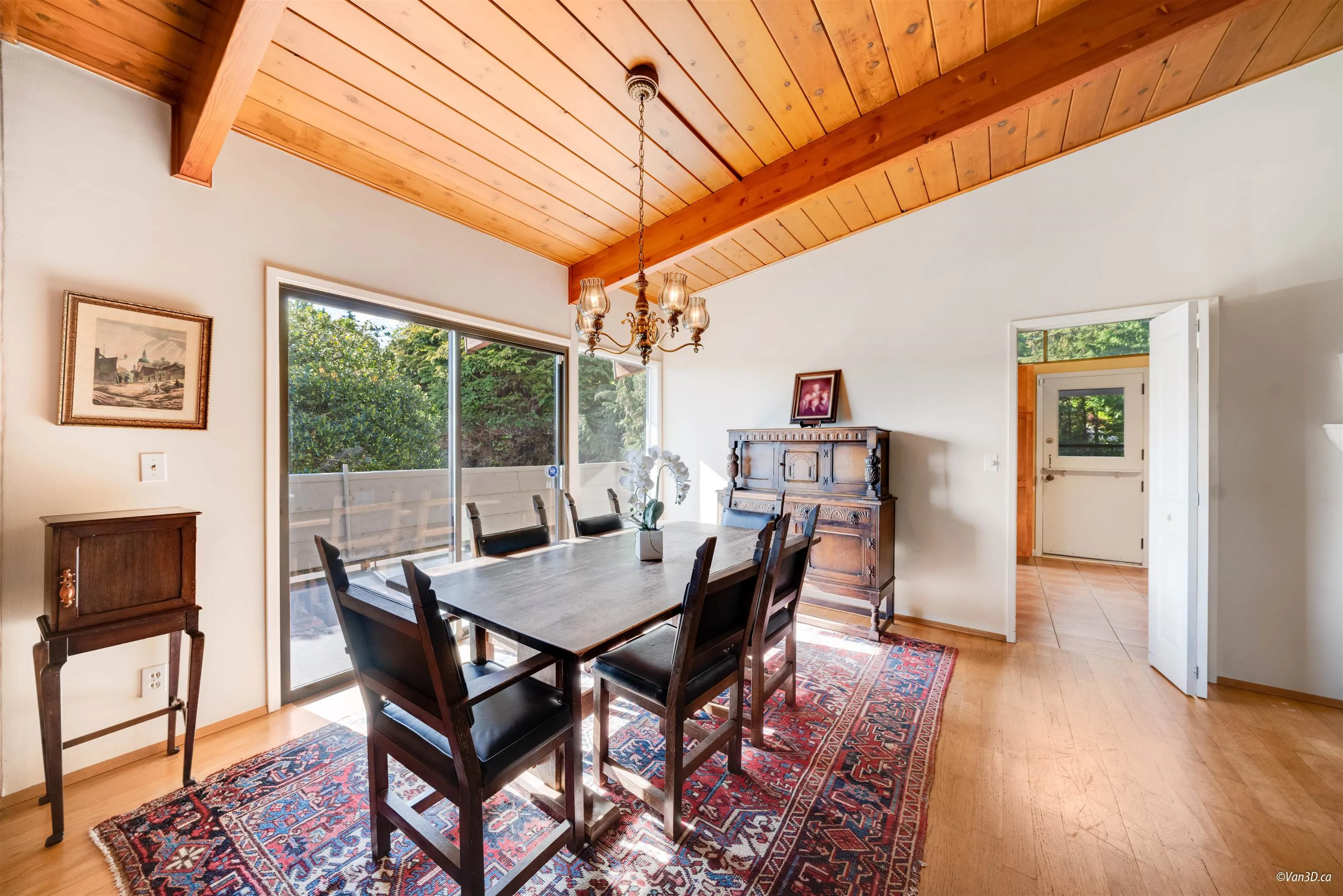 1752 Ottawa Place