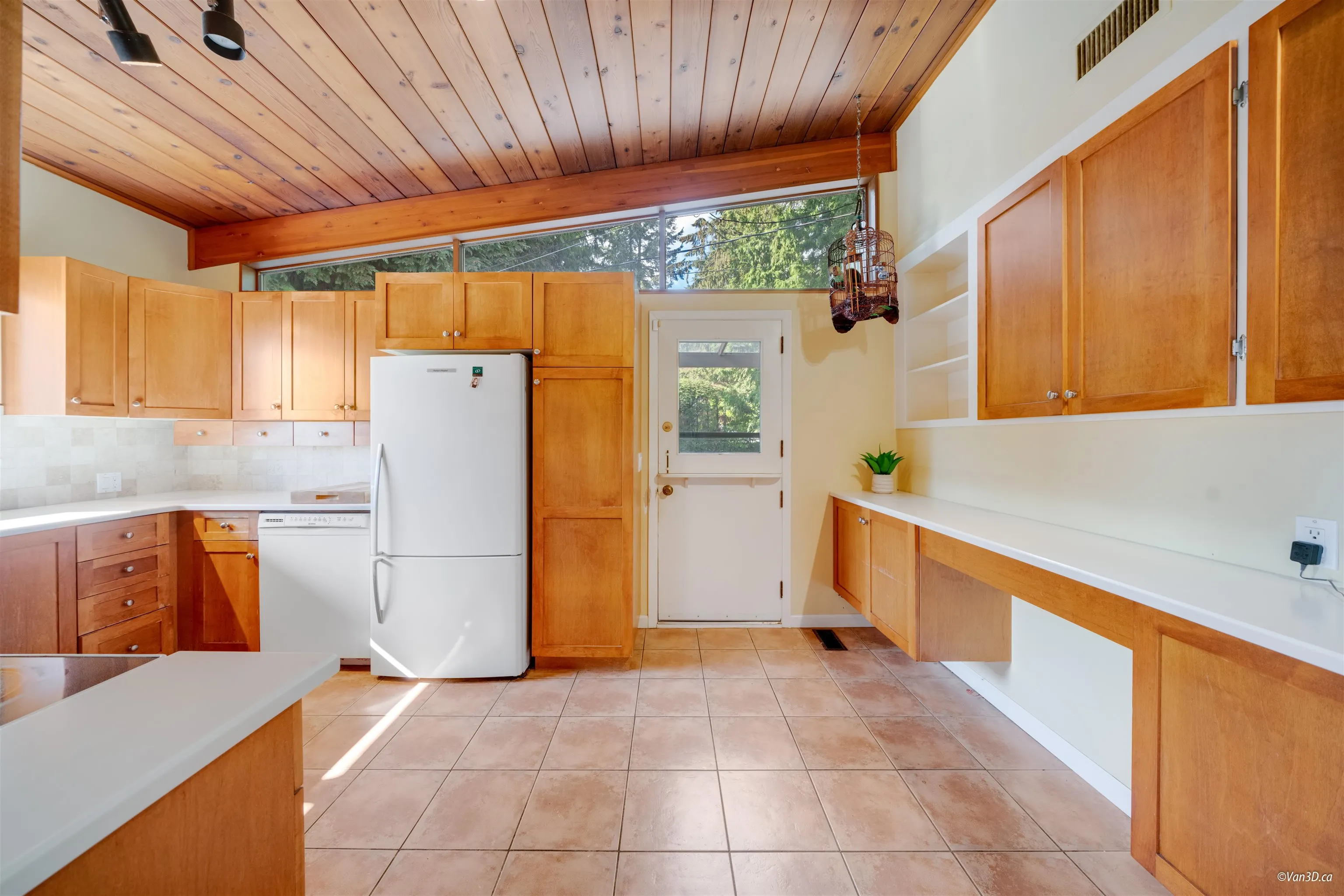 1752 Ottawa Place