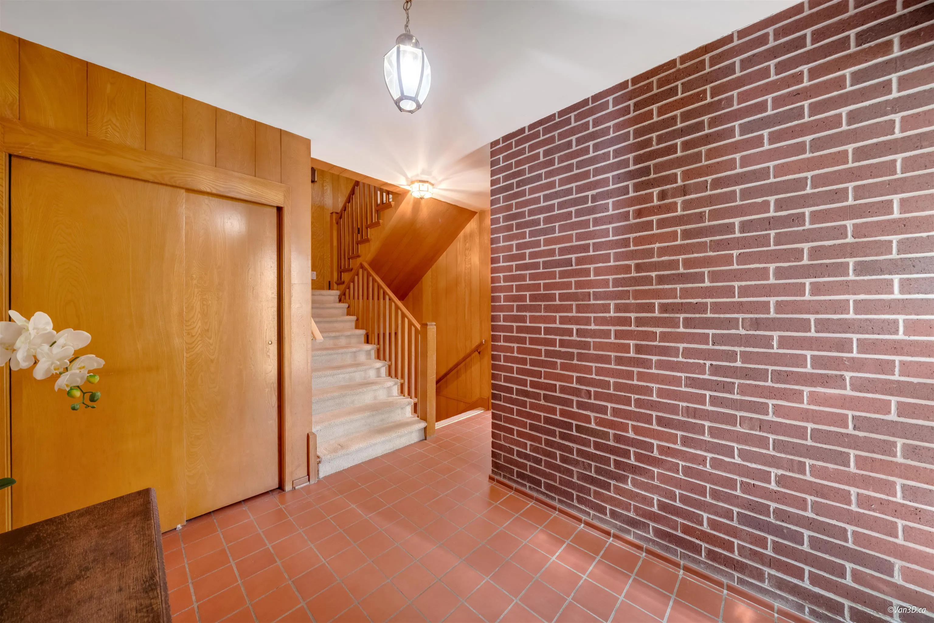 1752 Ottawa Place