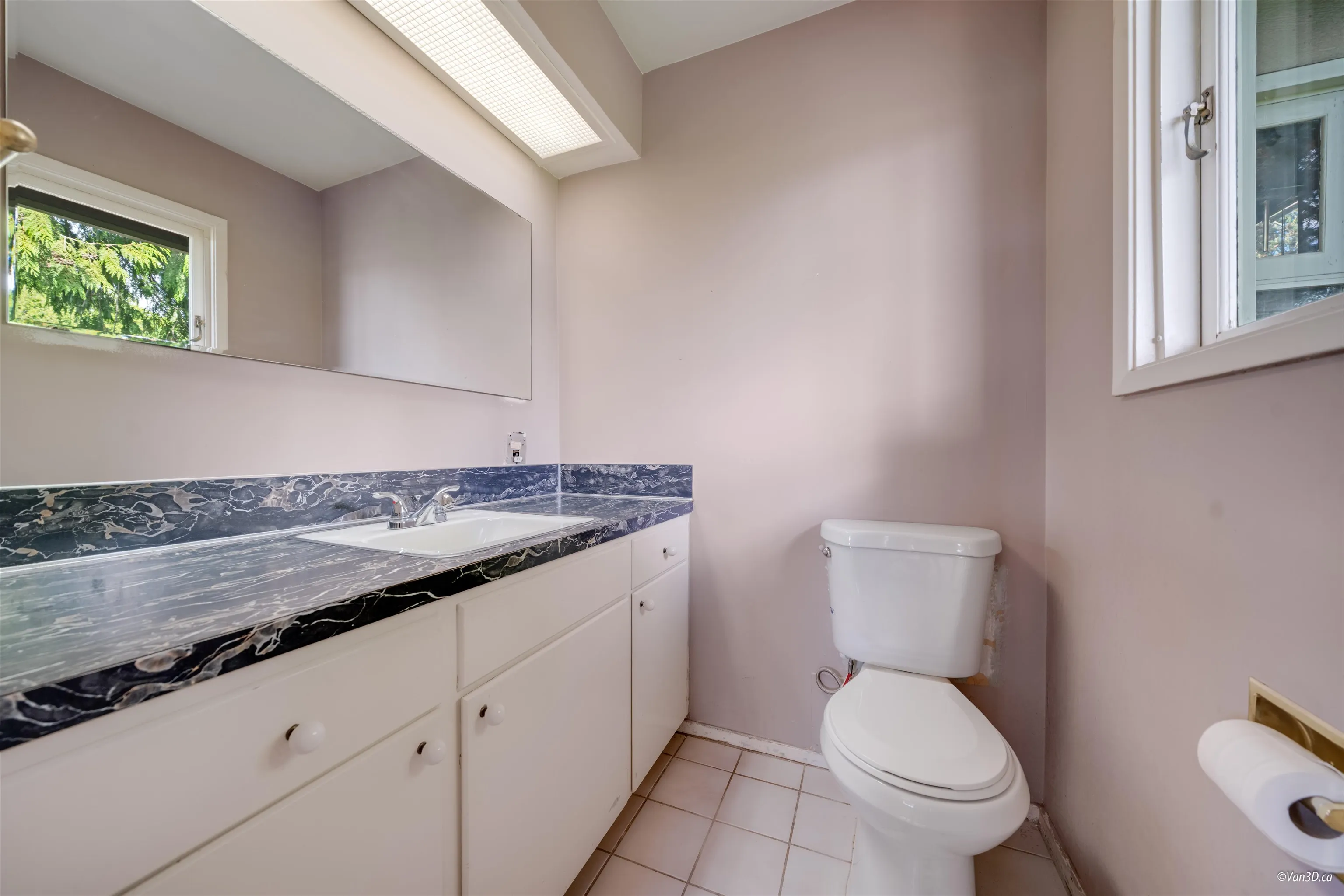 1752 Ottawa Place