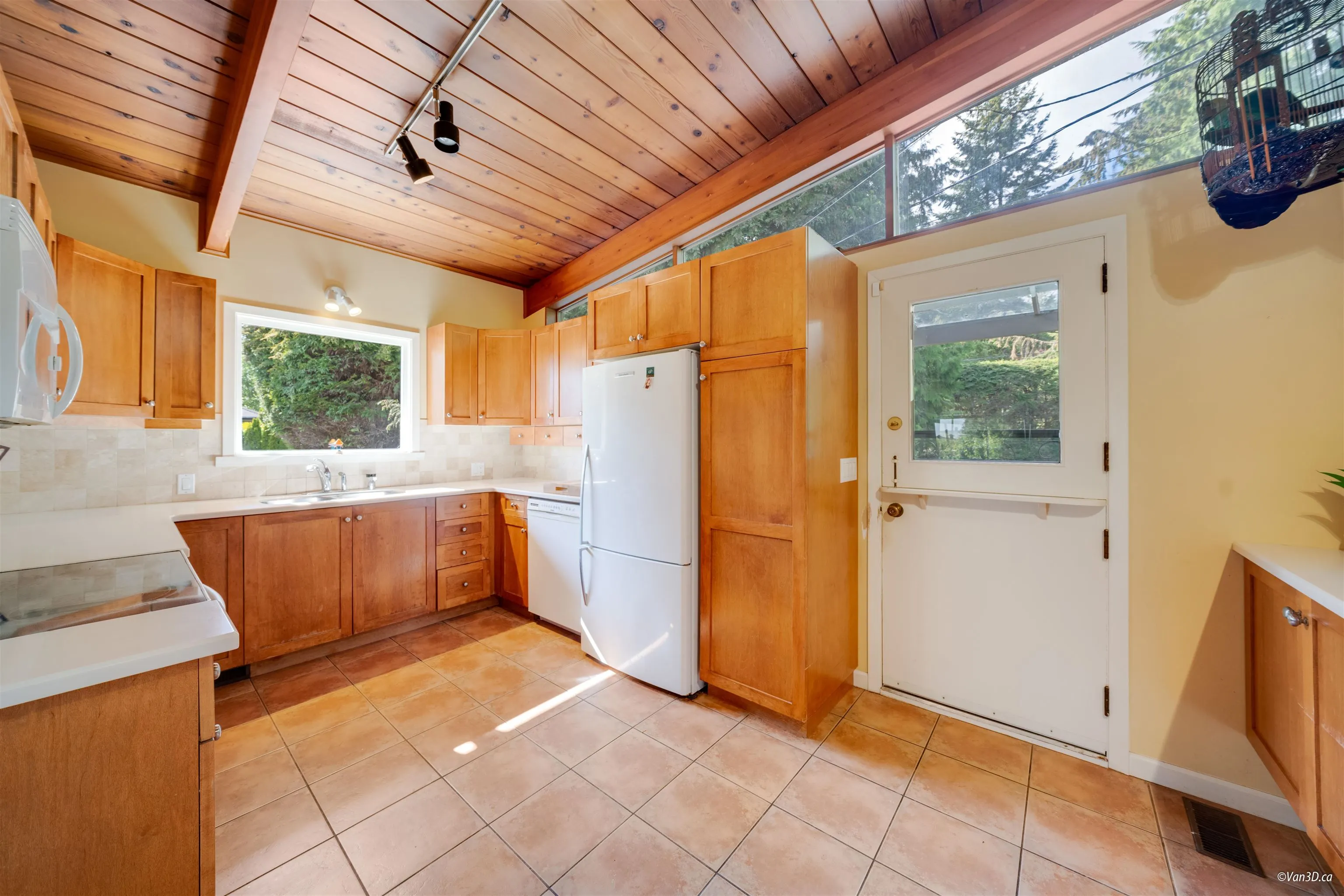 1752 Ottawa Place
