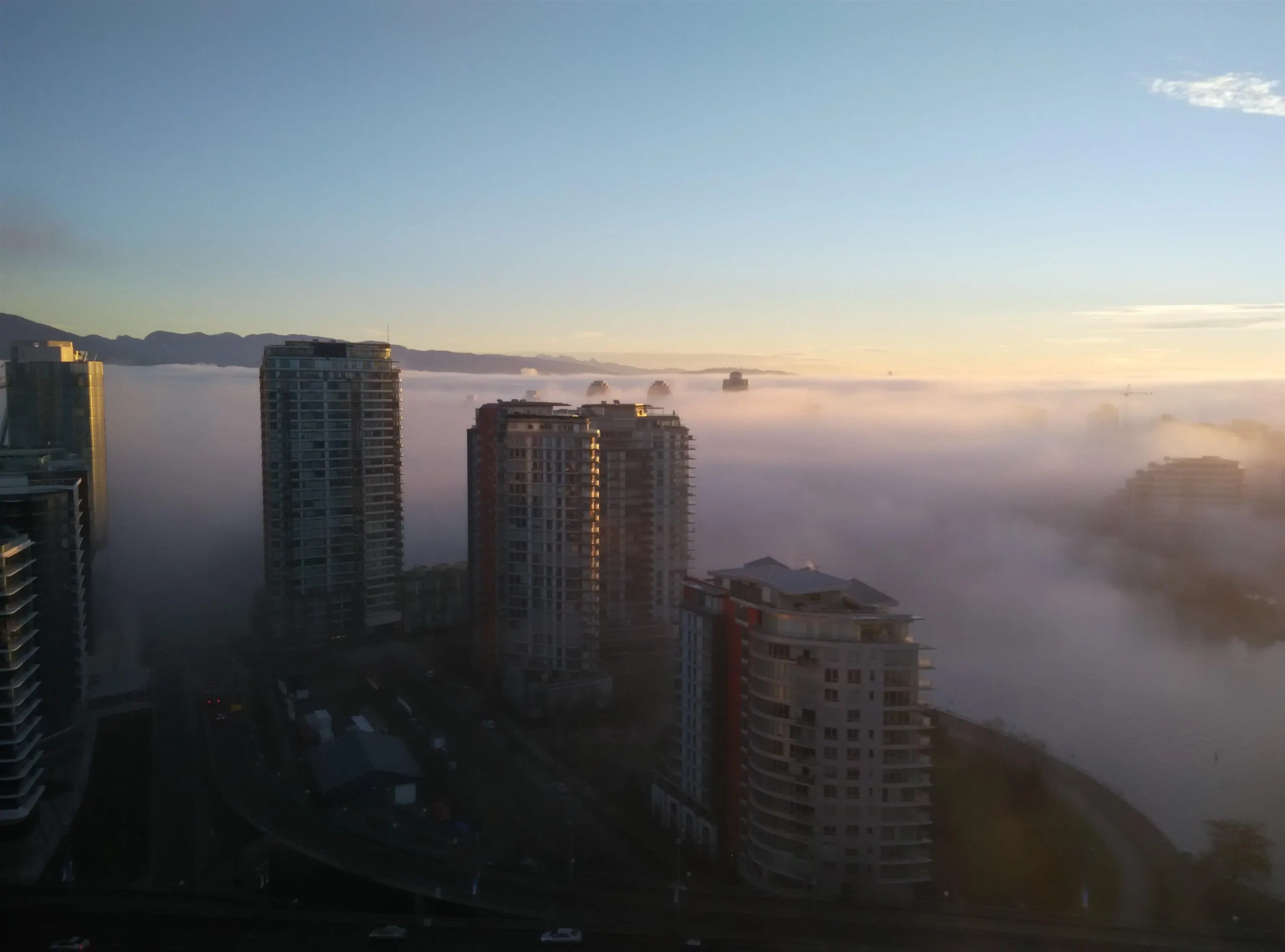3202 1033 Marinaside Crescent