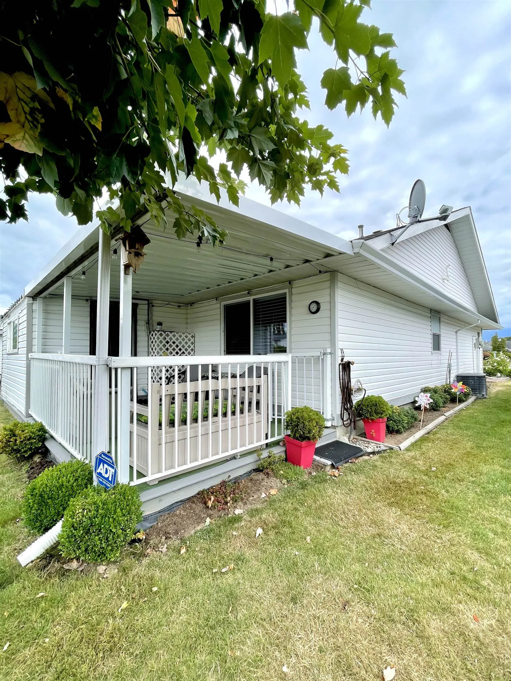 240 7610 Evans Road