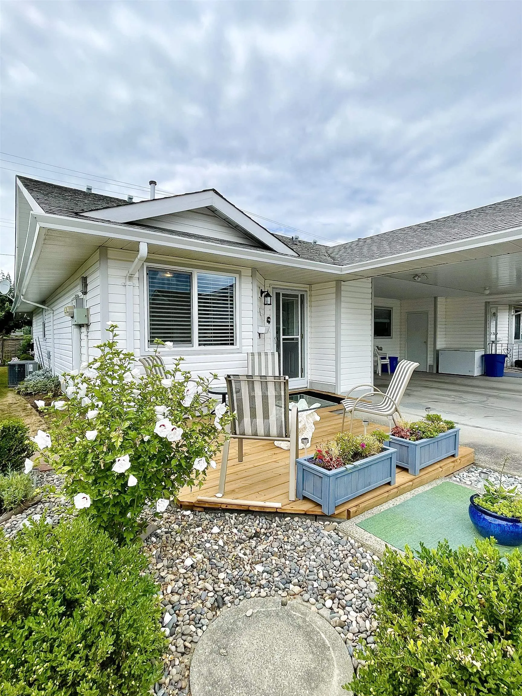 240 7610 Evans Road