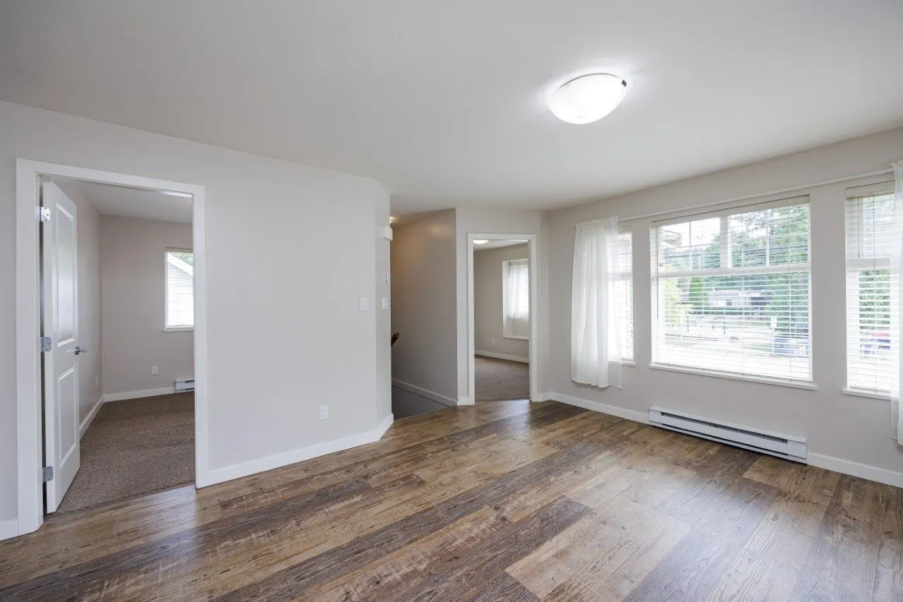 347 Seymour River Place