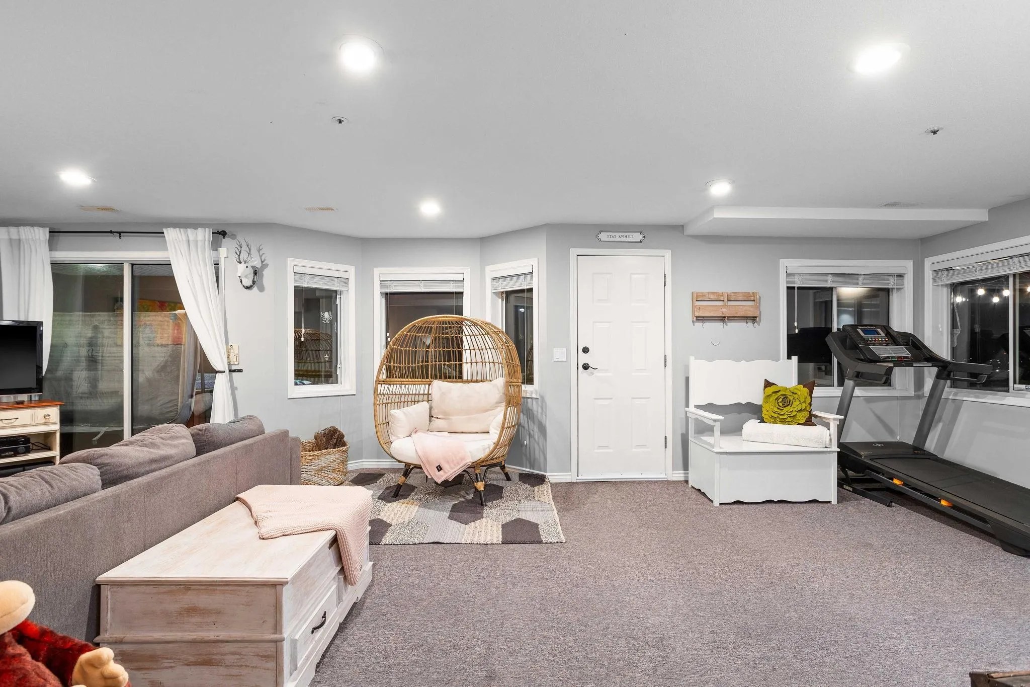 35993 Eaglecrest Place