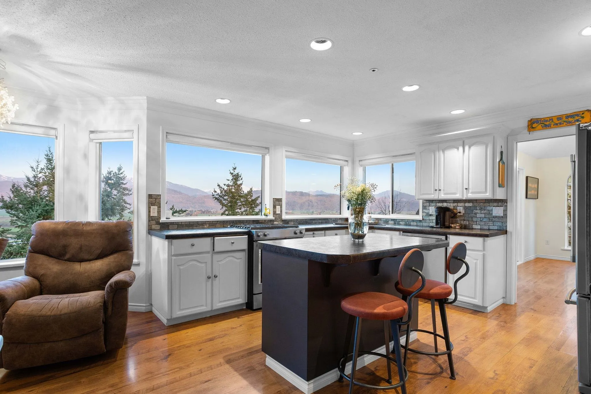 35993 Eaglecrest Place
