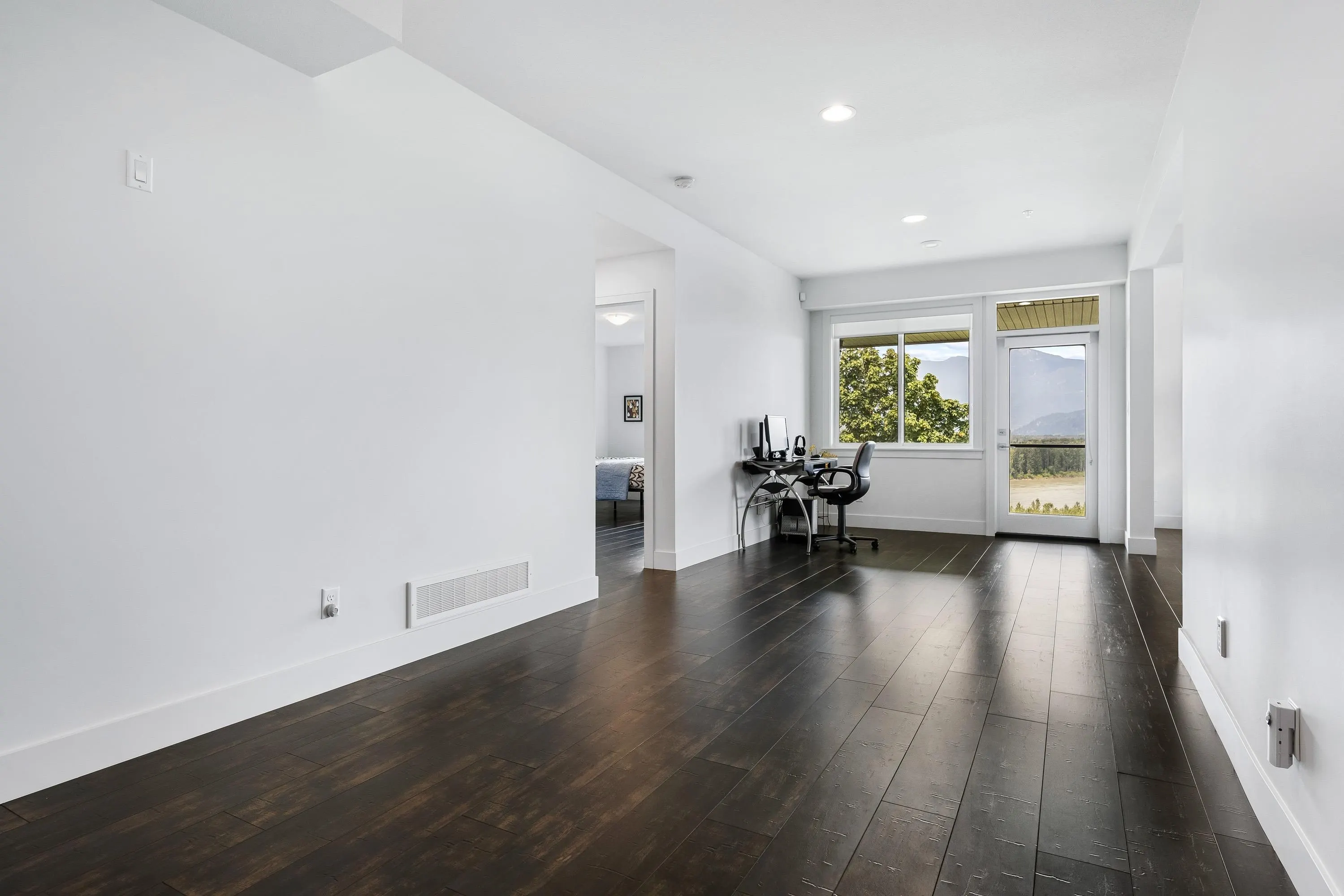 60 43685 Chilliwack Mountain Road