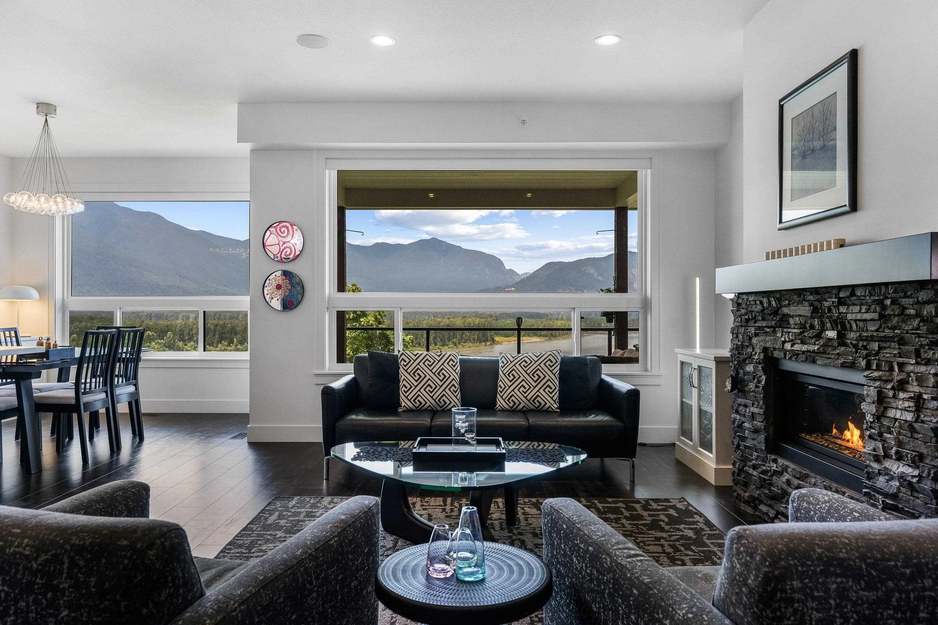 60 43685 Chilliwack Mountain Road
