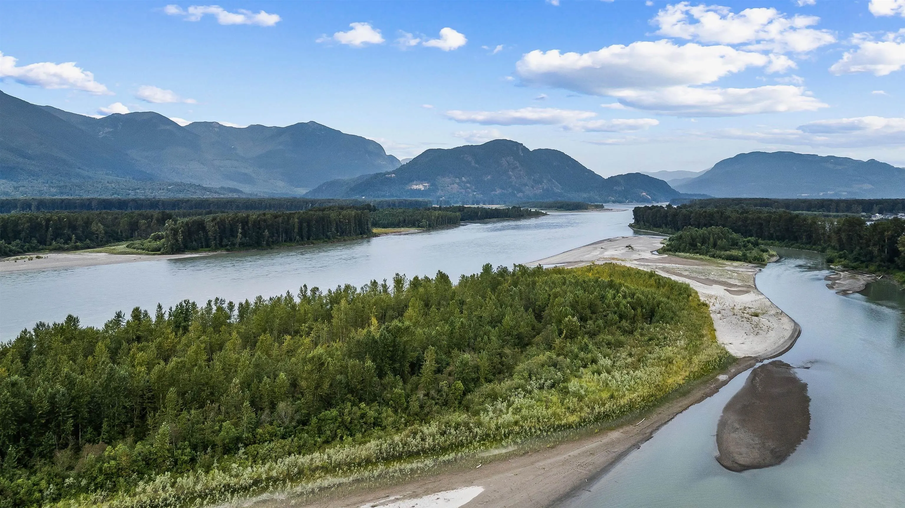 60 43685 Chilliwack Mountain Road