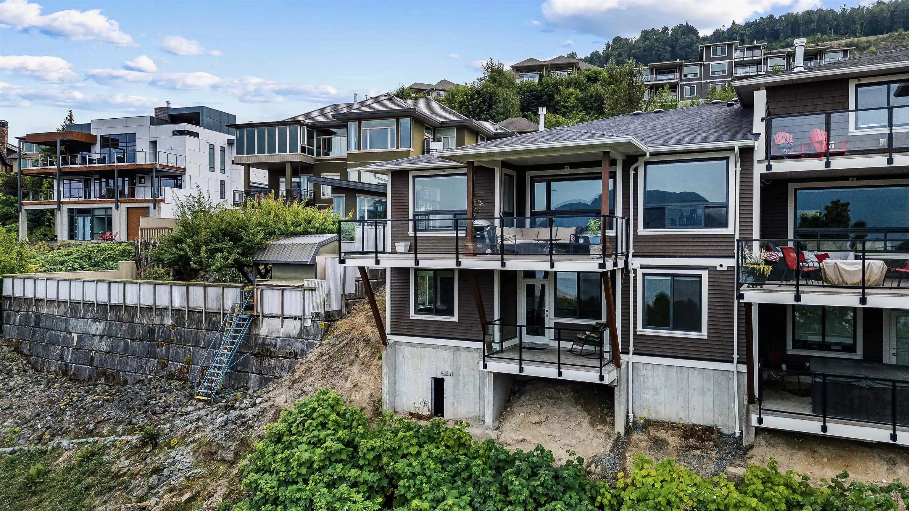 60 43685 Chilliwack Mountain Road