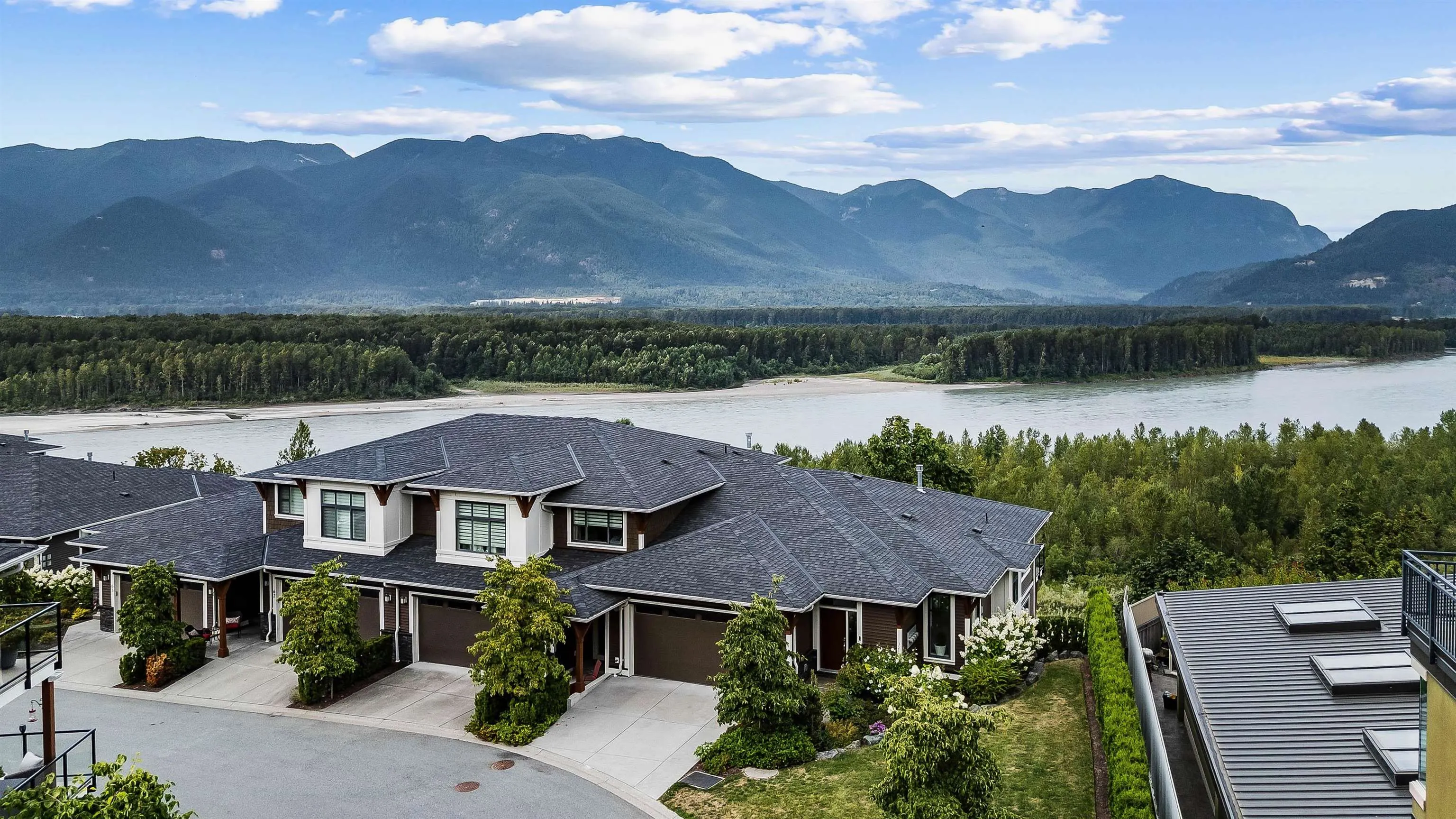 60 43685 Chilliwack Mountain Road