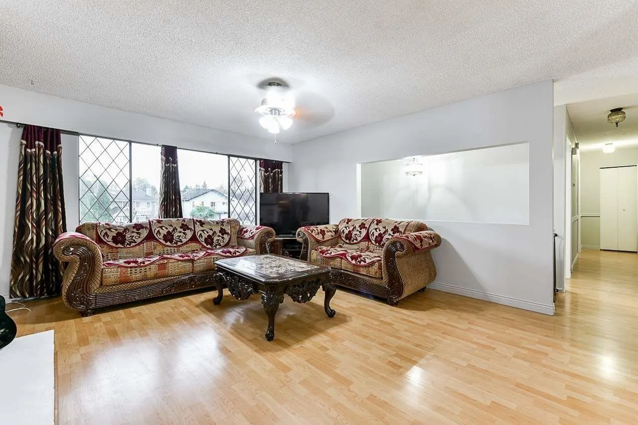 11516 Parkwood Place