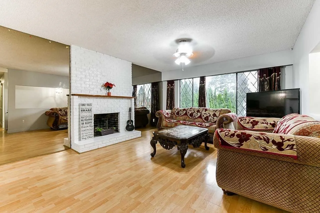 11516 Parkwood Place