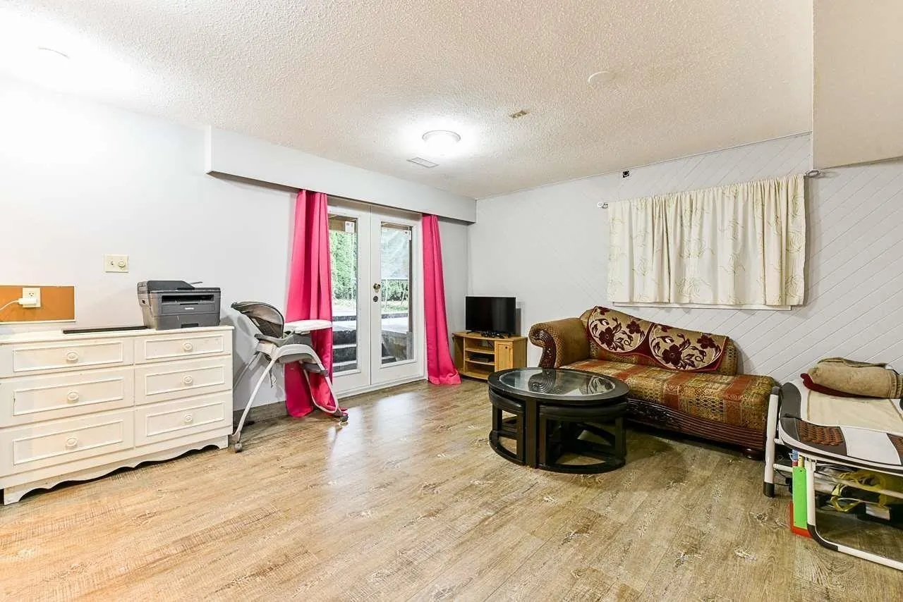 11516 Parkwood Place
